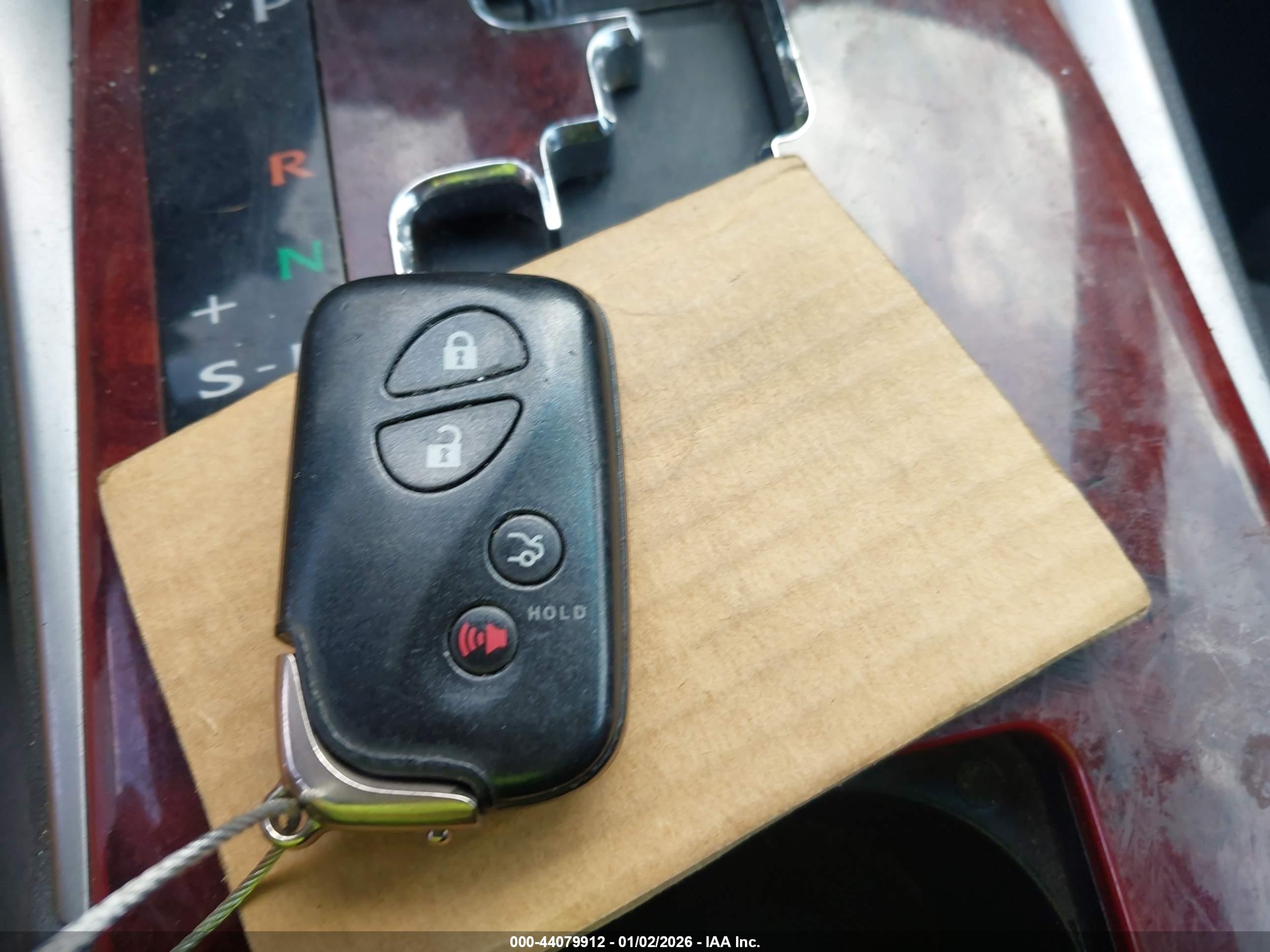 LEXUS IS image 11