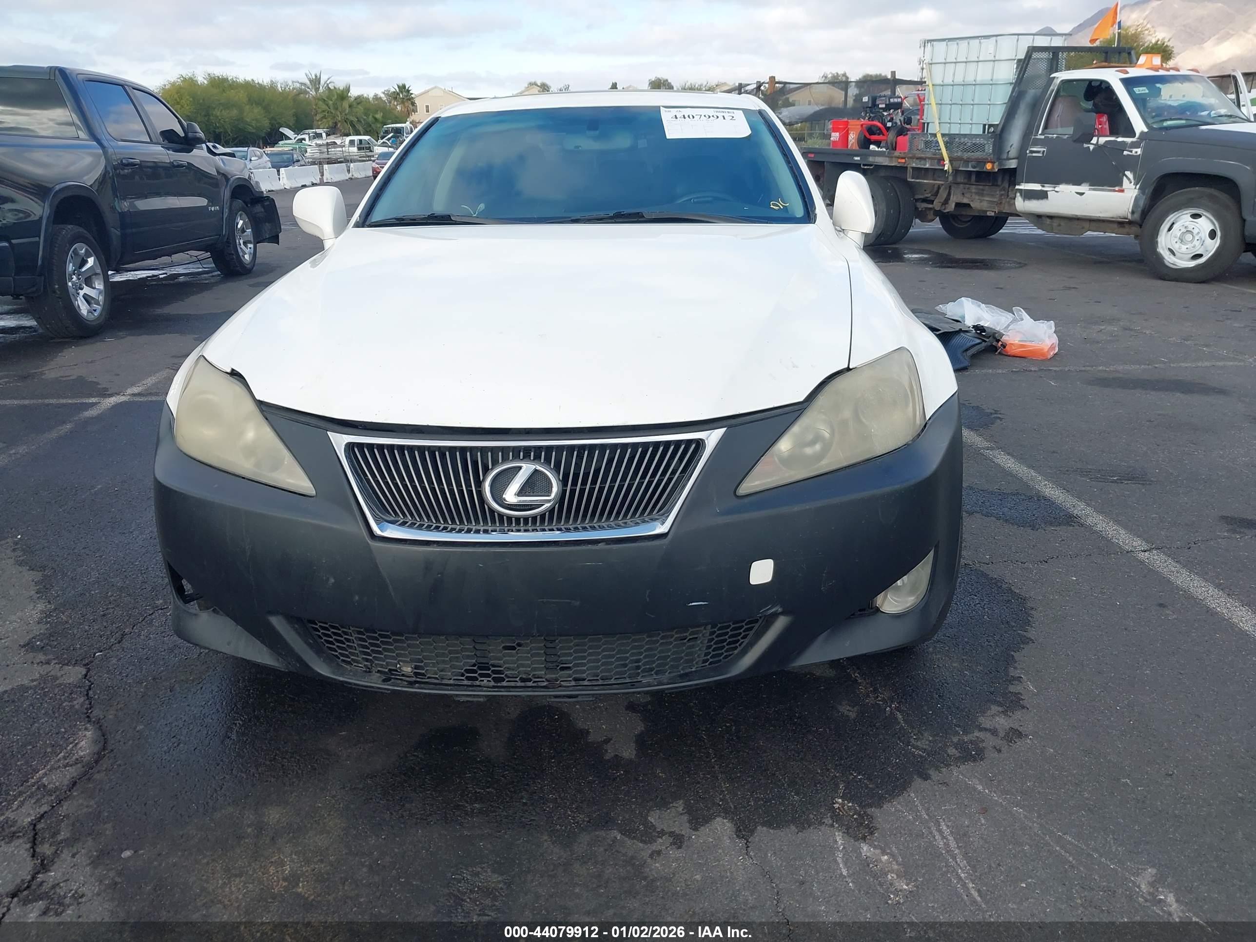 LEXUS IS image 6