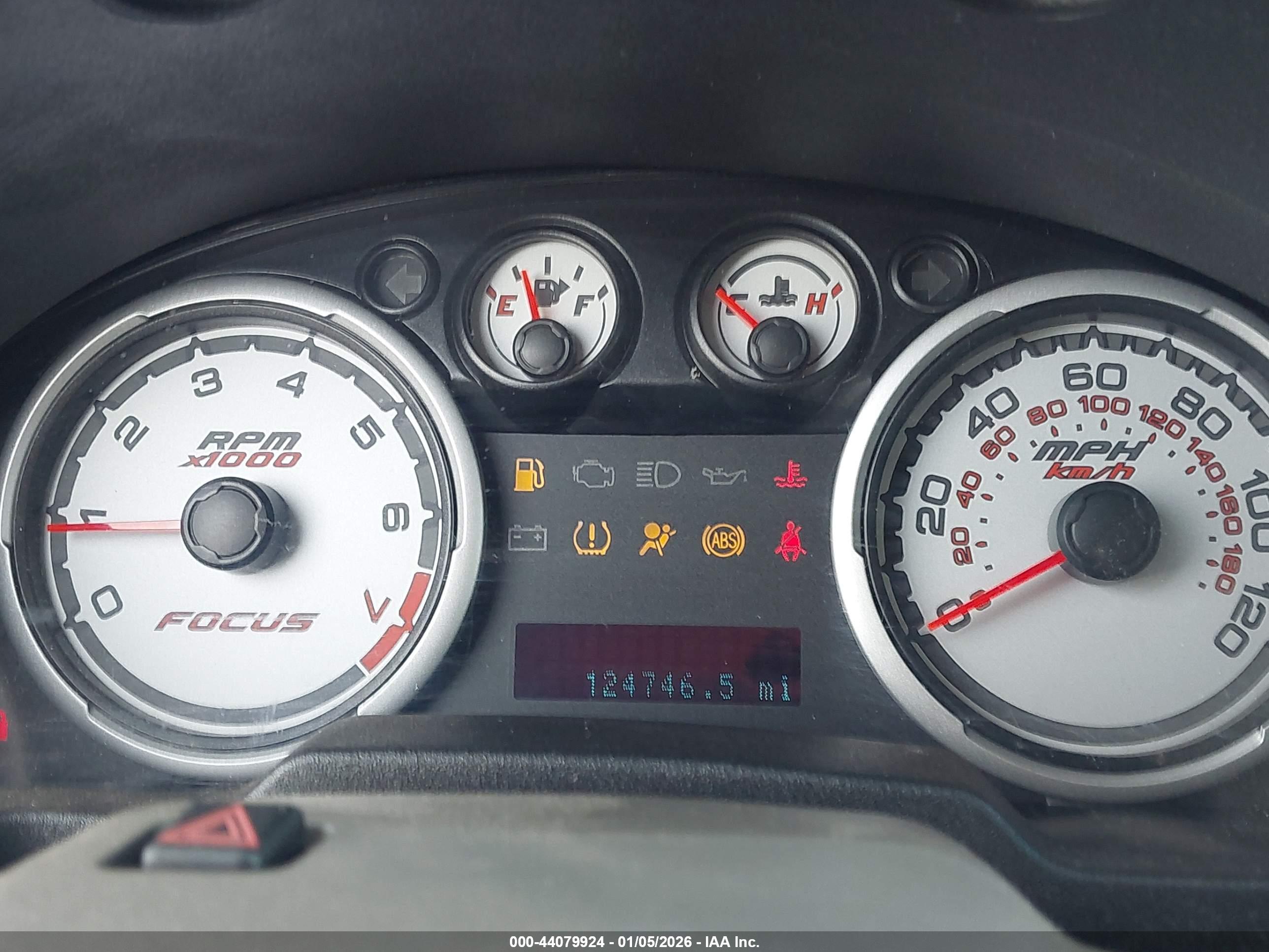 FORD FOCUS image 7