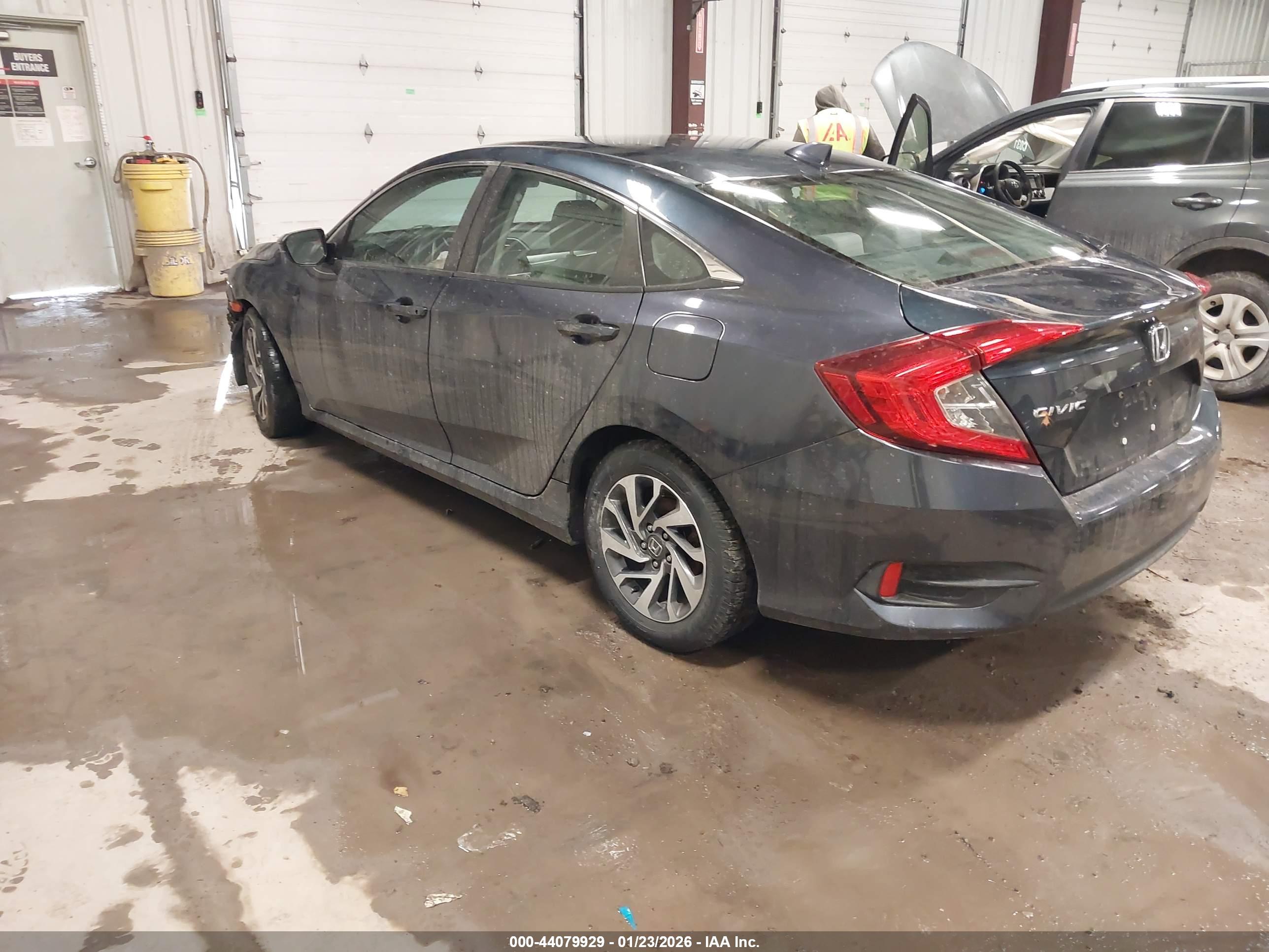 HONDA CIVIC image 3