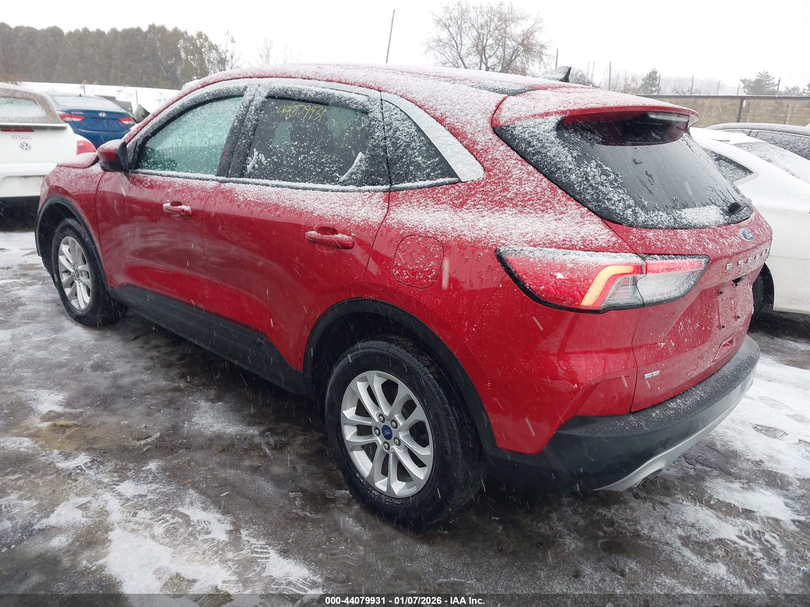 FORD ESCAPE image 3