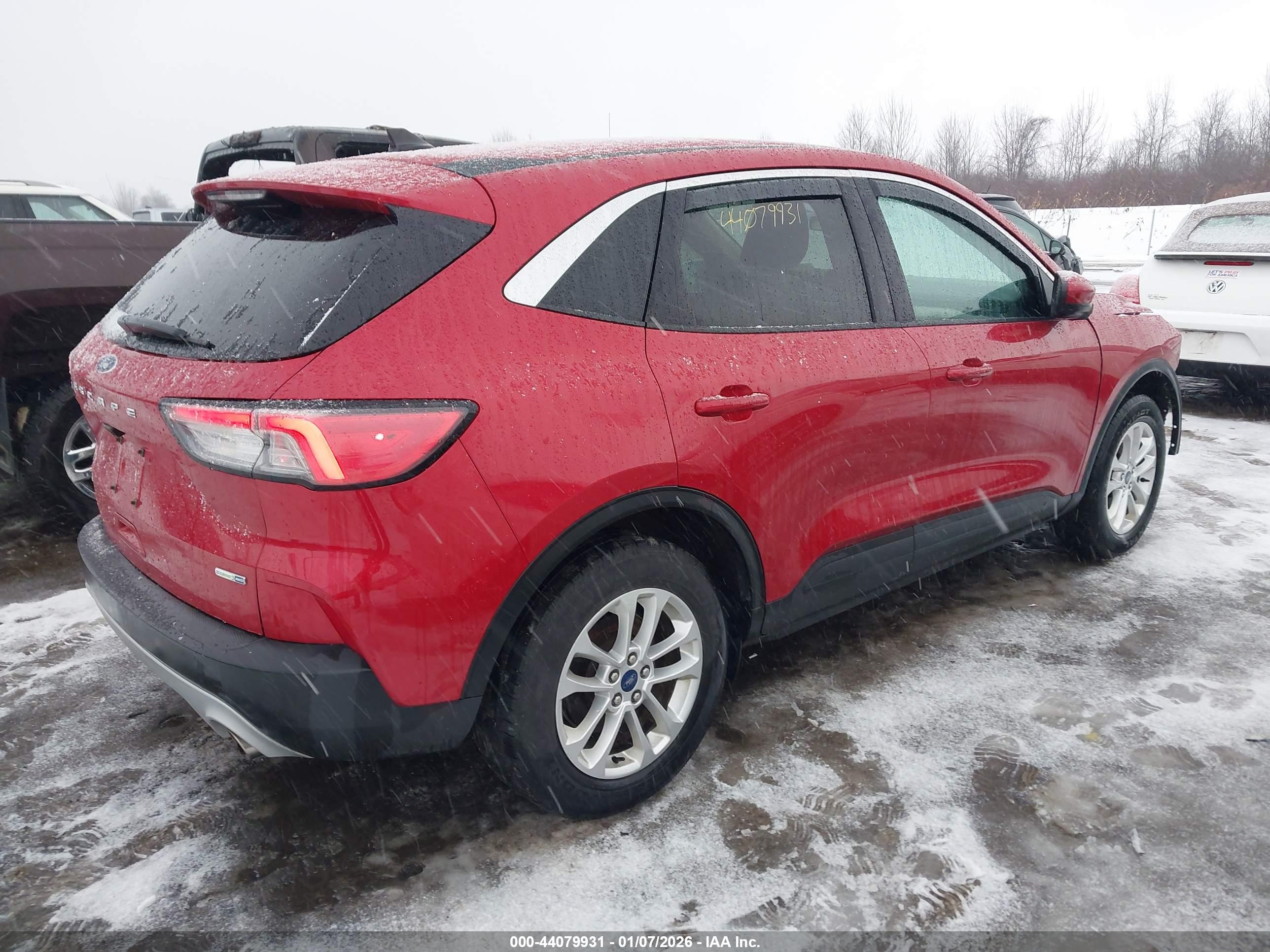 FORD ESCAPE image 4