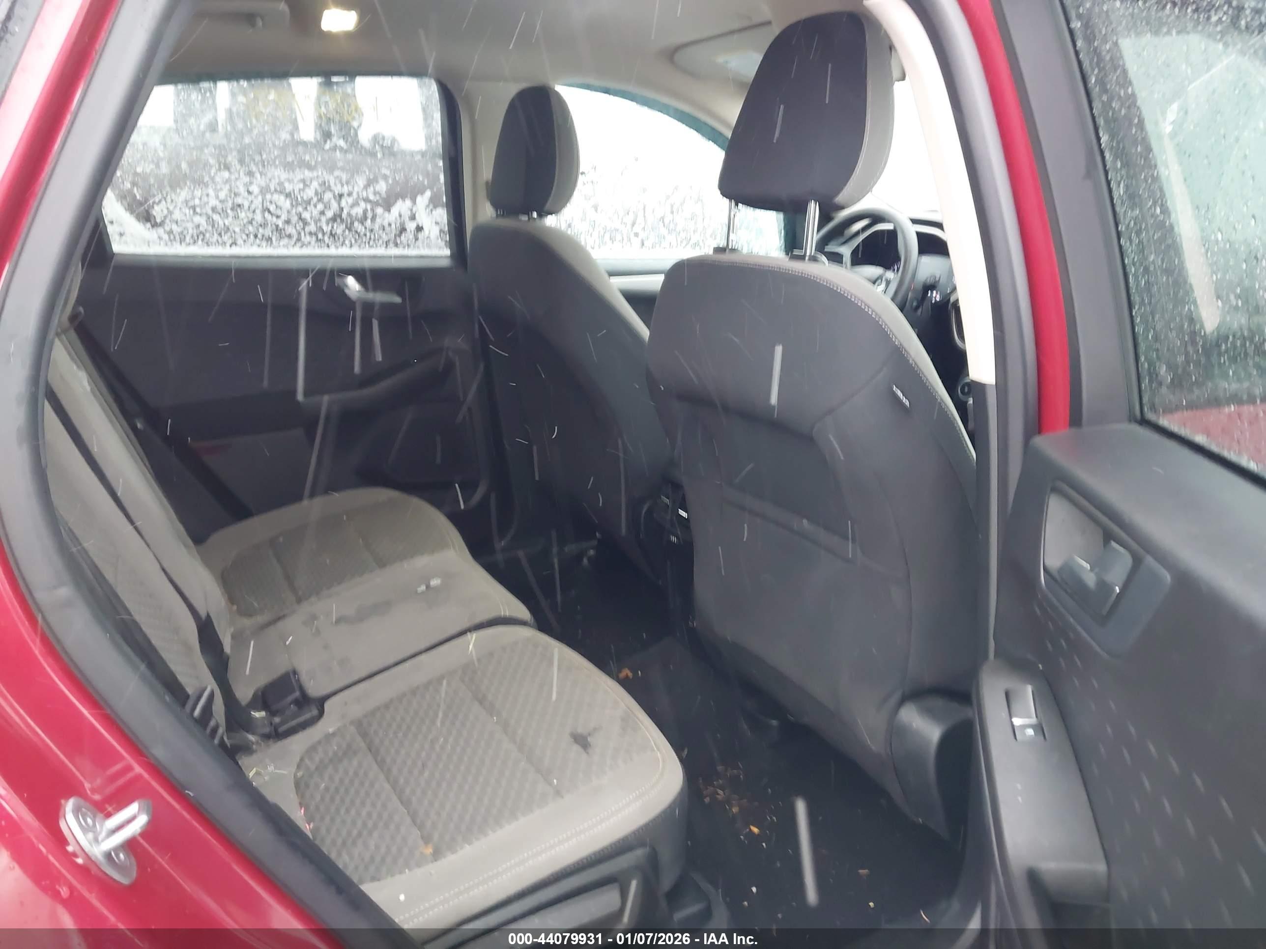 FORD ESCAPE image 8