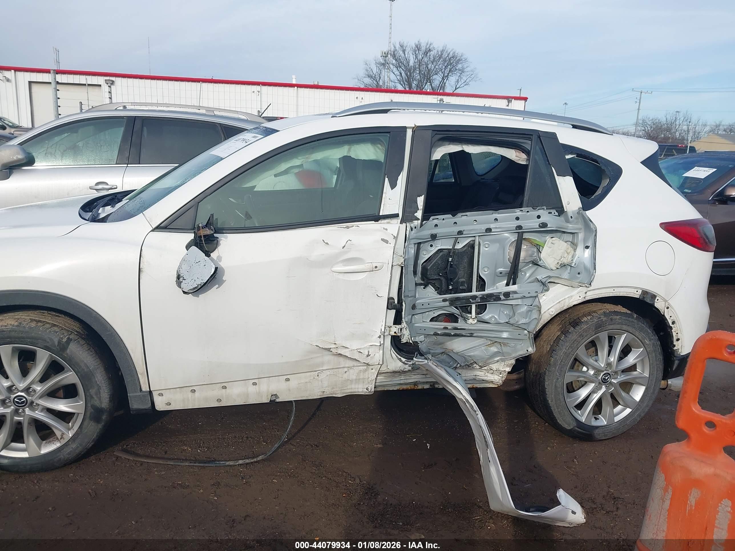 MAZDA CX-5 image 6