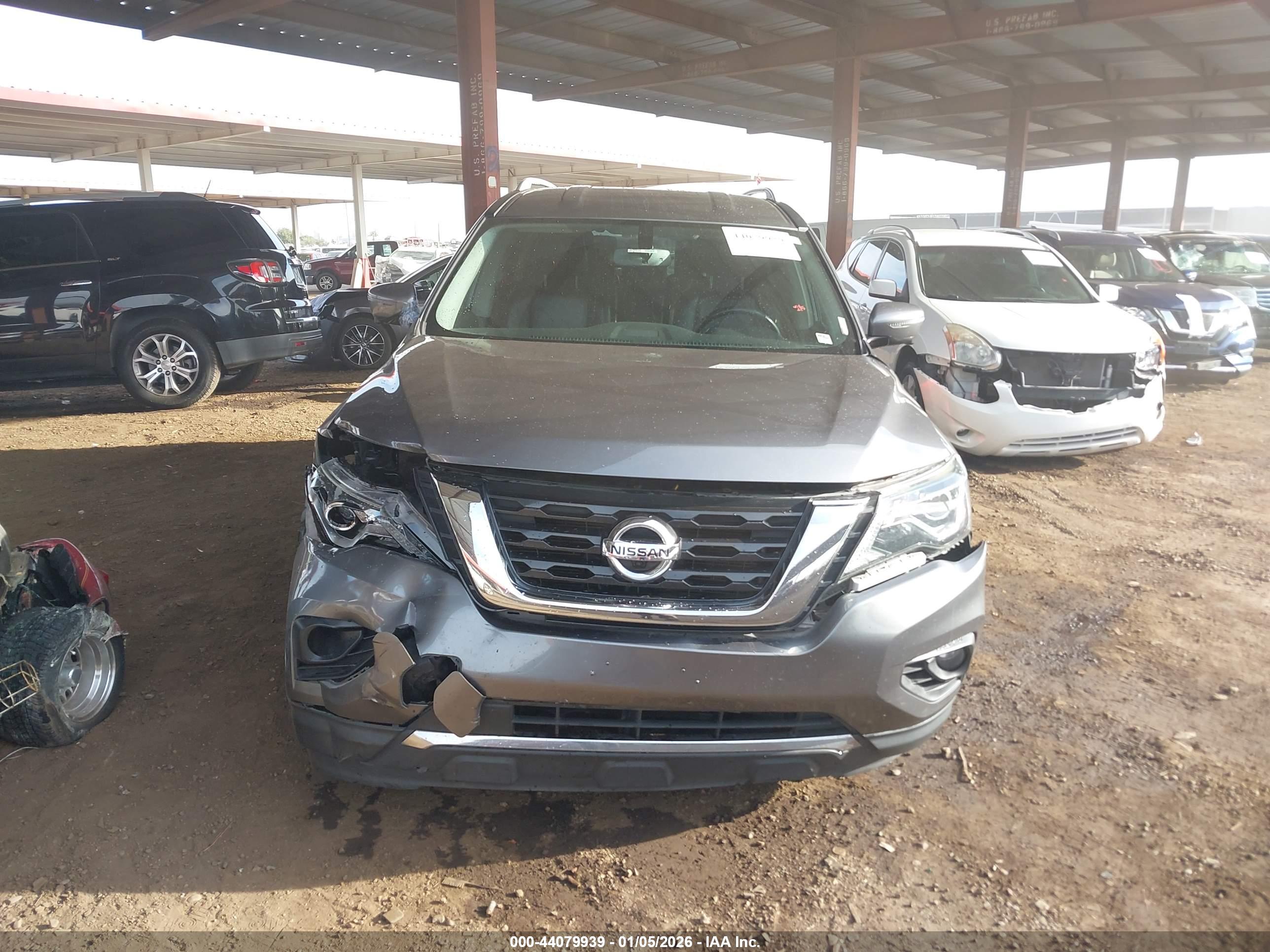 NISSAN PATHFINDER image 6