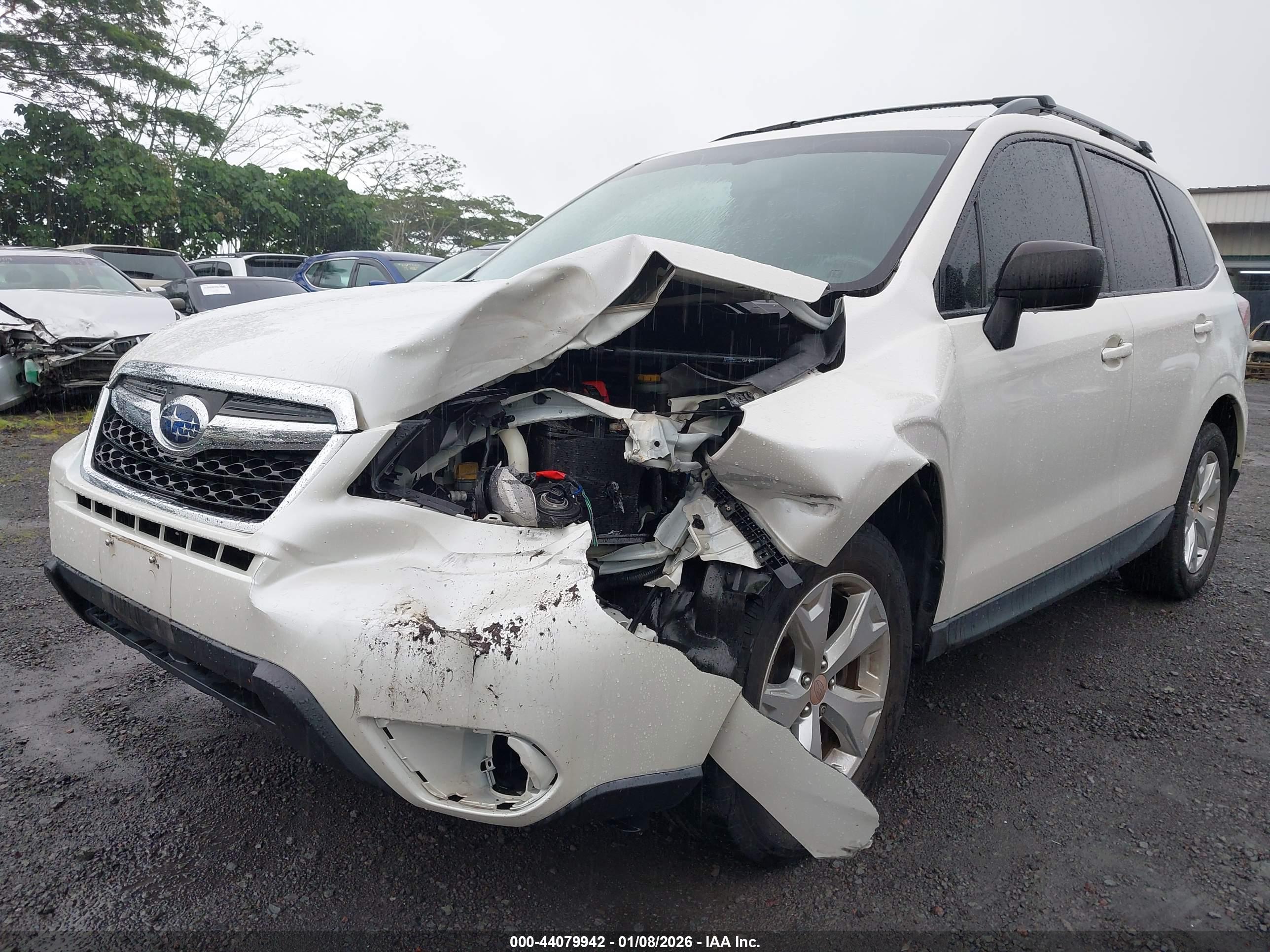 SUBARU FORESTER image 6