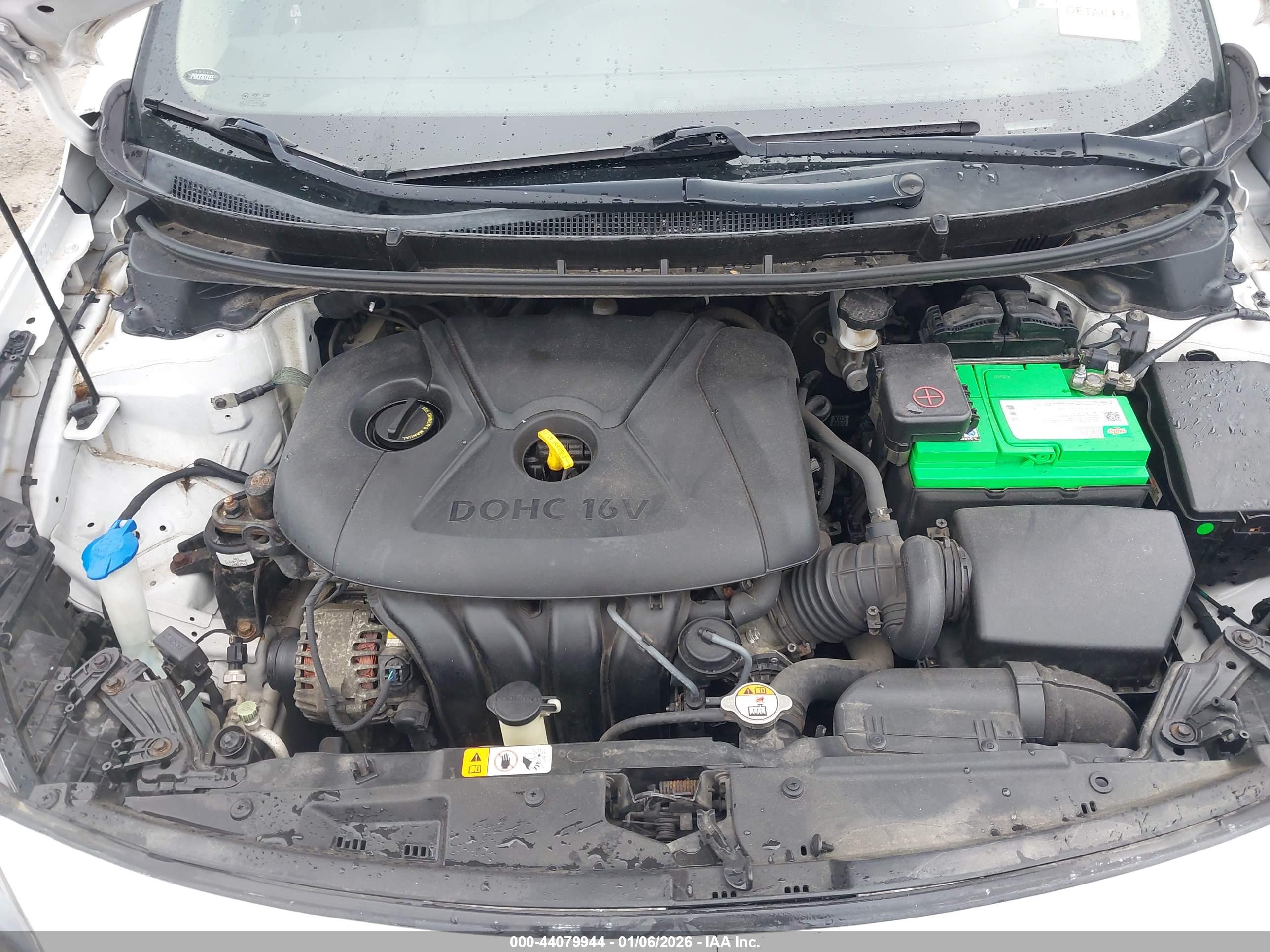HYUNDAI ELANTRA image 10