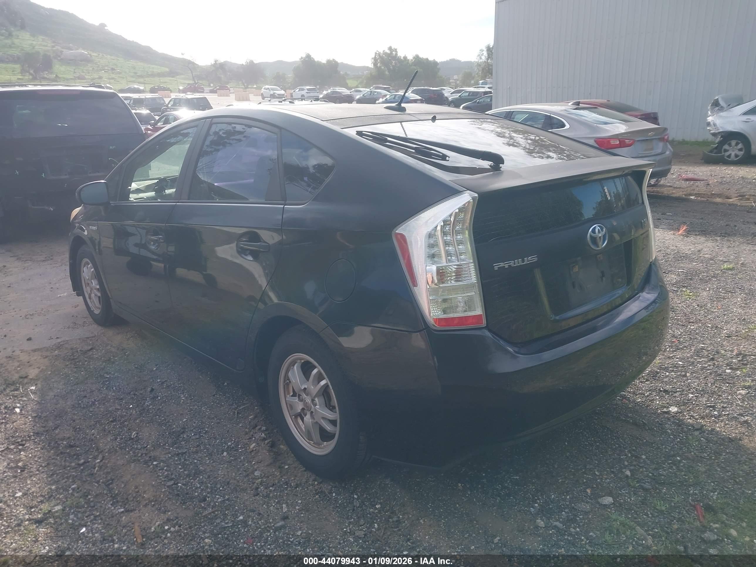 TOYOTA PRIUS image 3