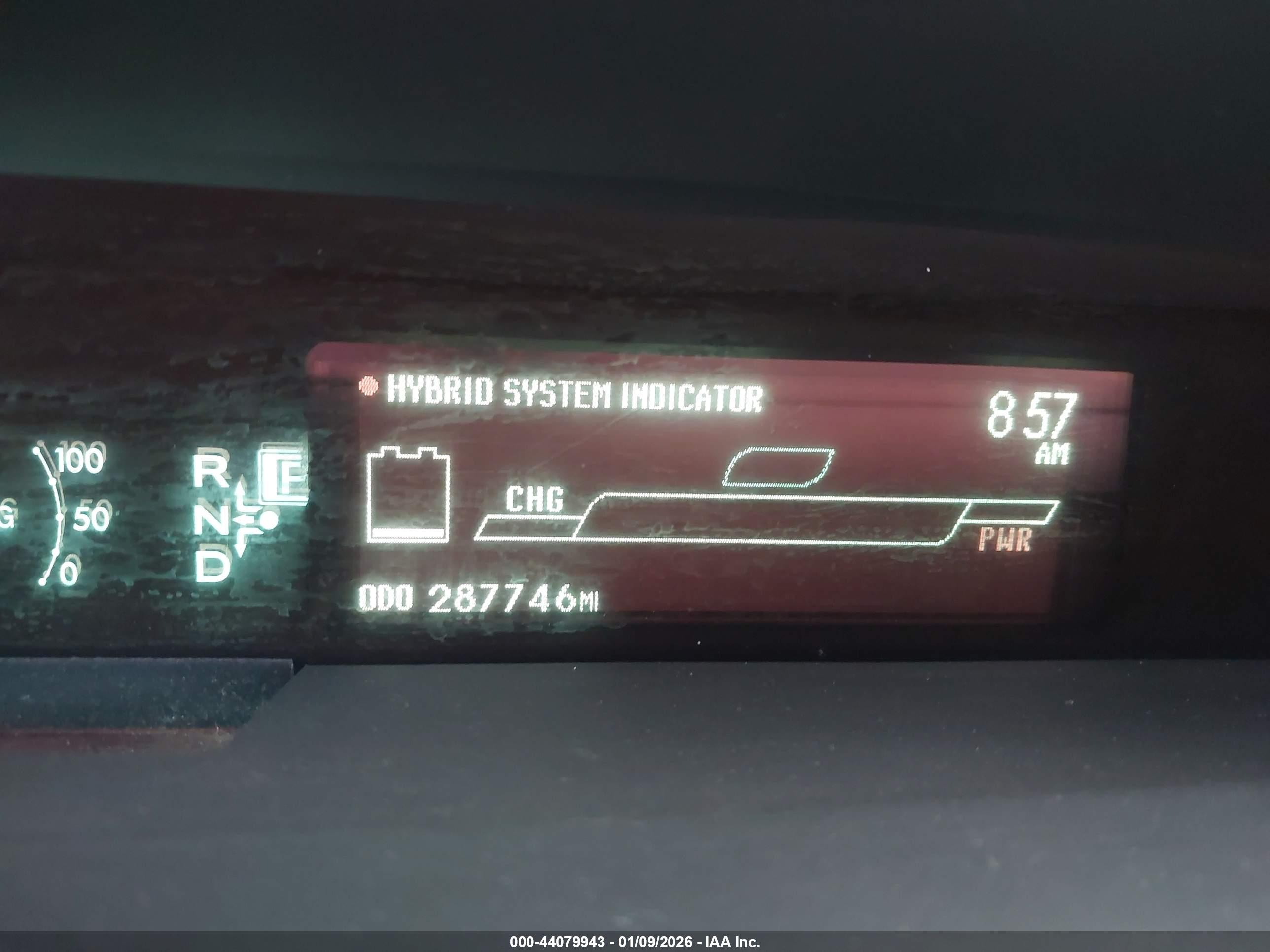 TOYOTA PRIUS image 7