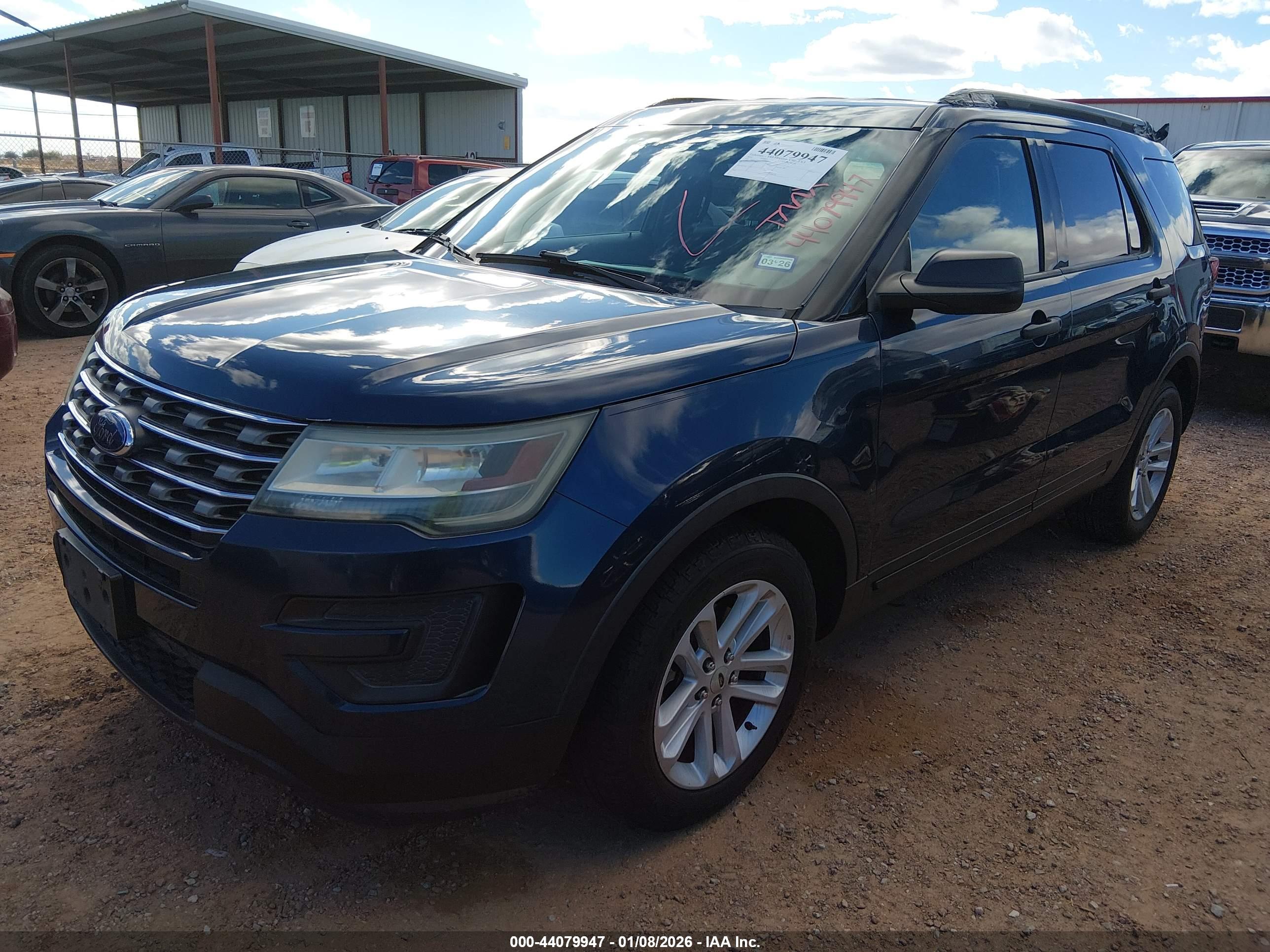 FORD EXPLORER image 2