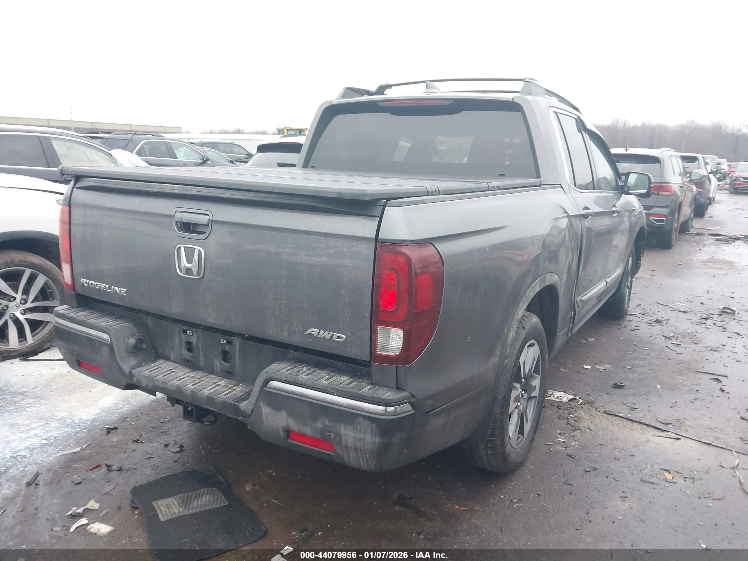 HONDA RIDGELINE image 4