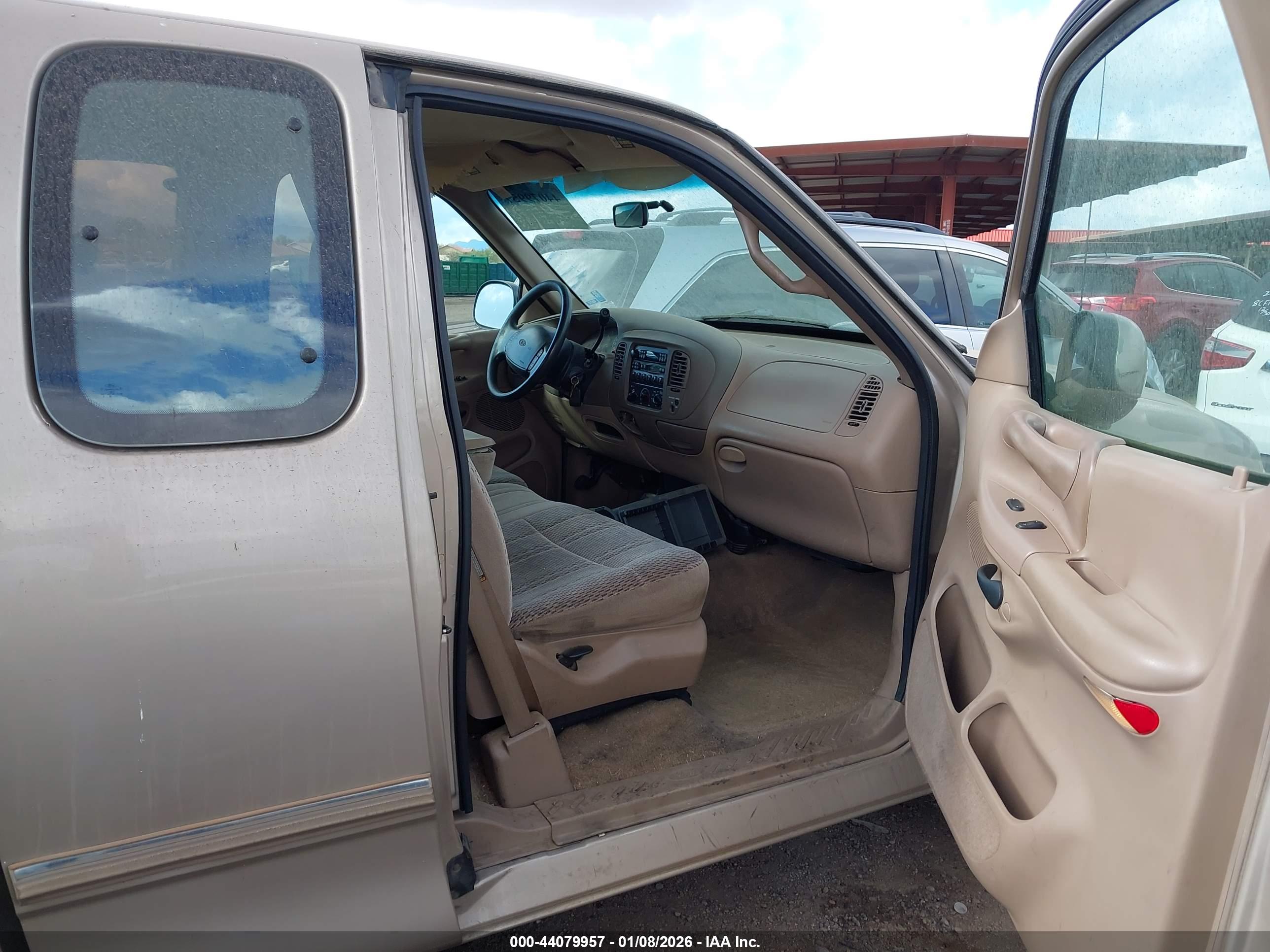 FORD F-150 image 5