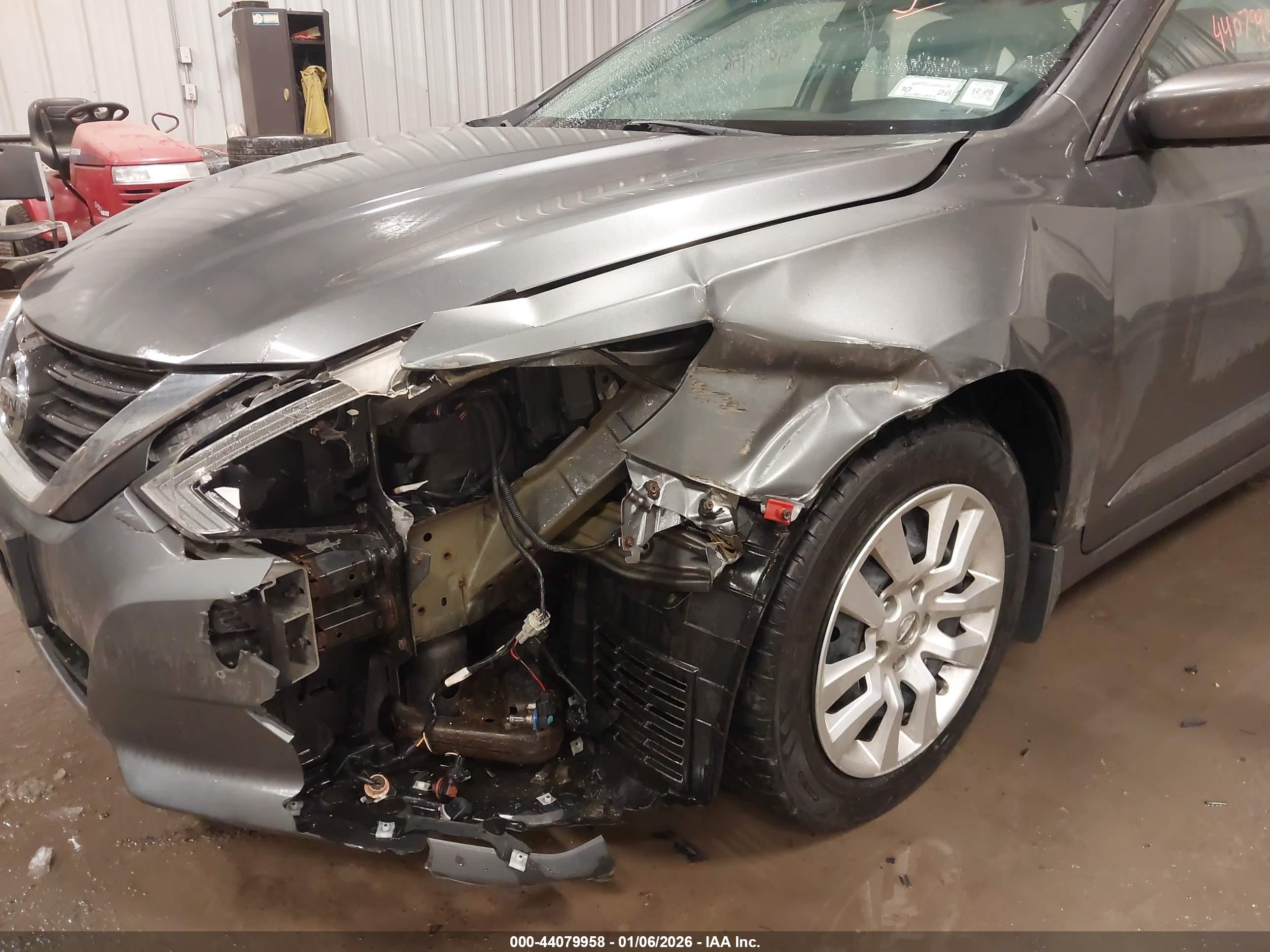 NISSAN ALTIMA image 6