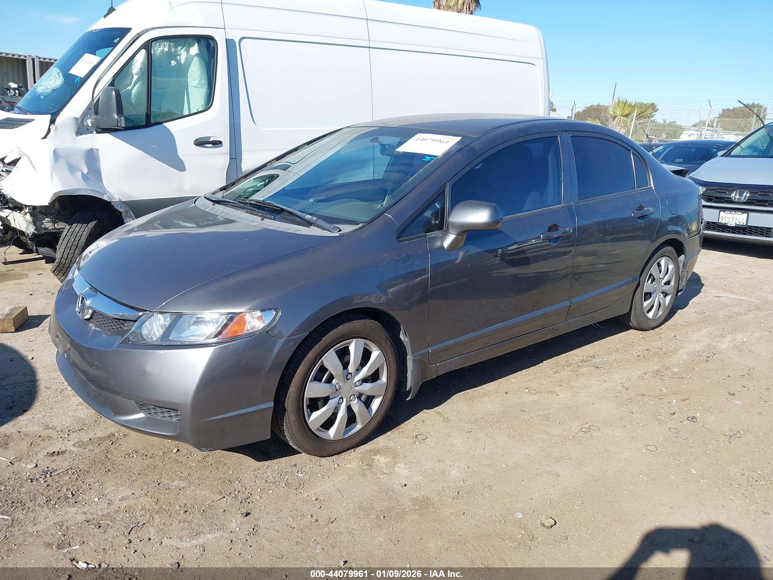HONDA CIVIC image 2