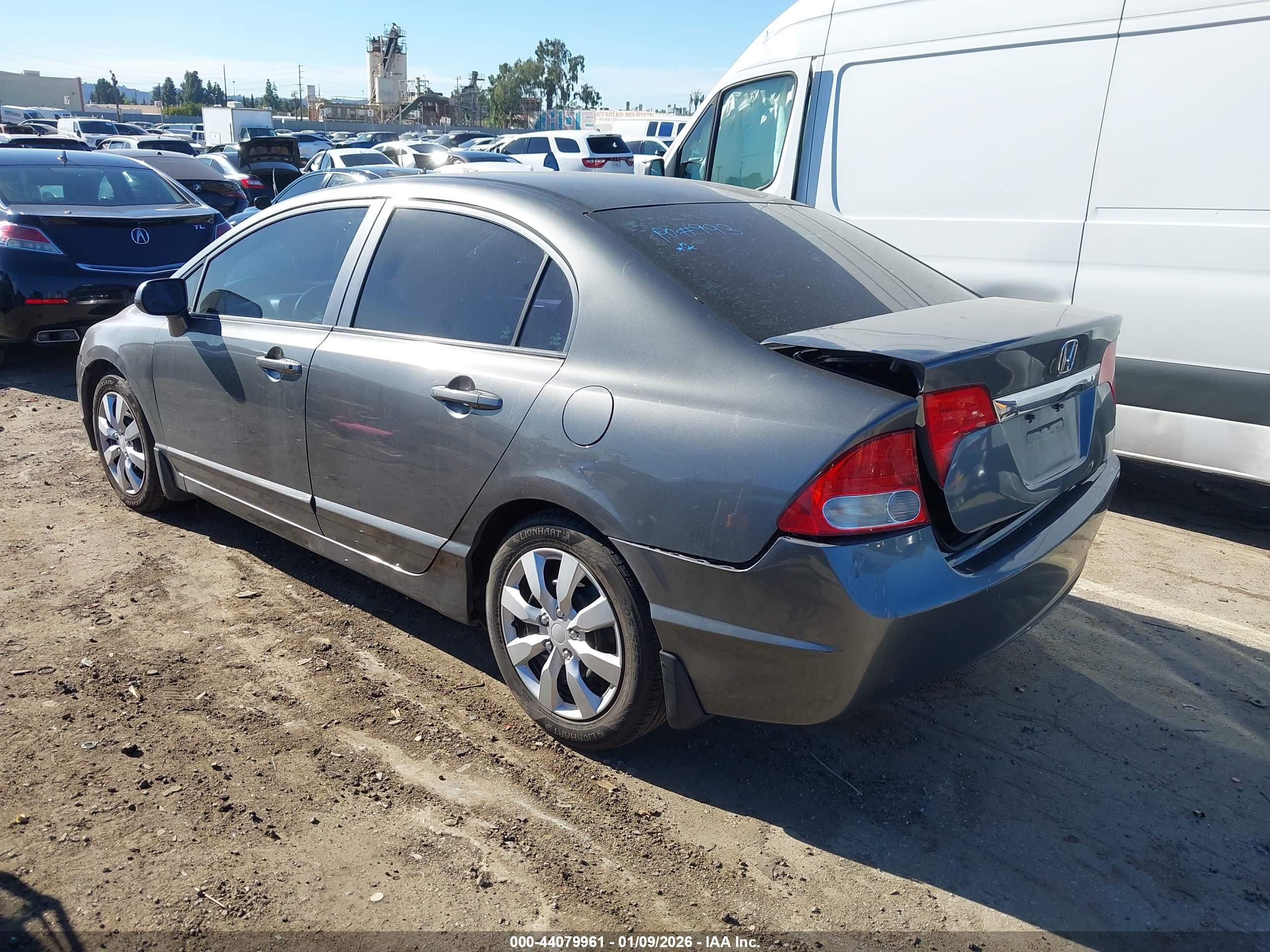 HONDA CIVIC image 3