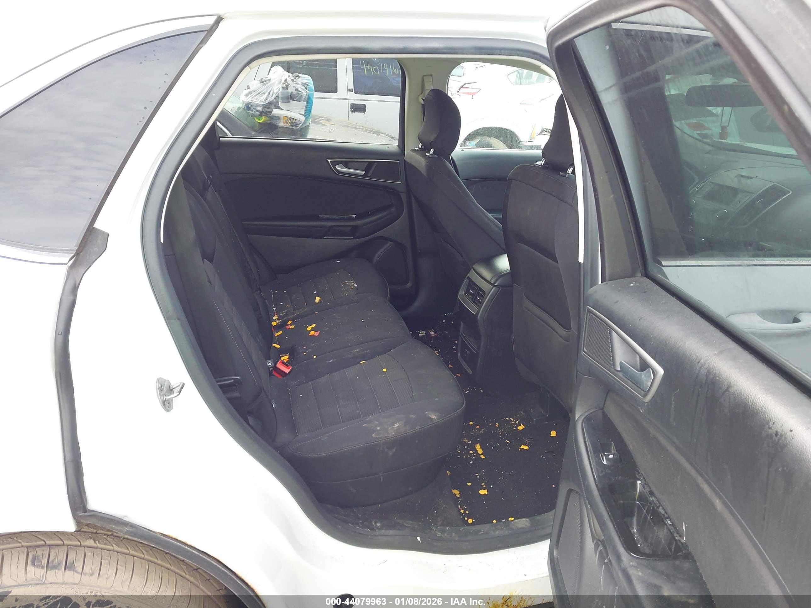 FORD EDGE image 8