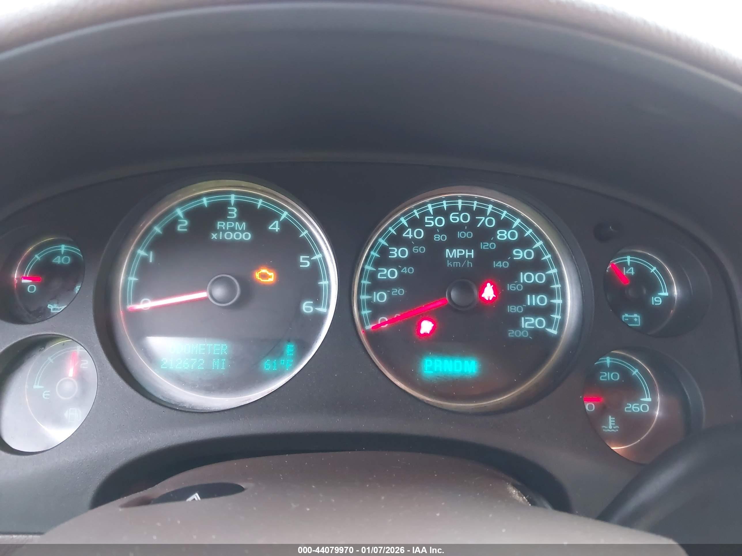 CHEVROLET TAHOE image 7