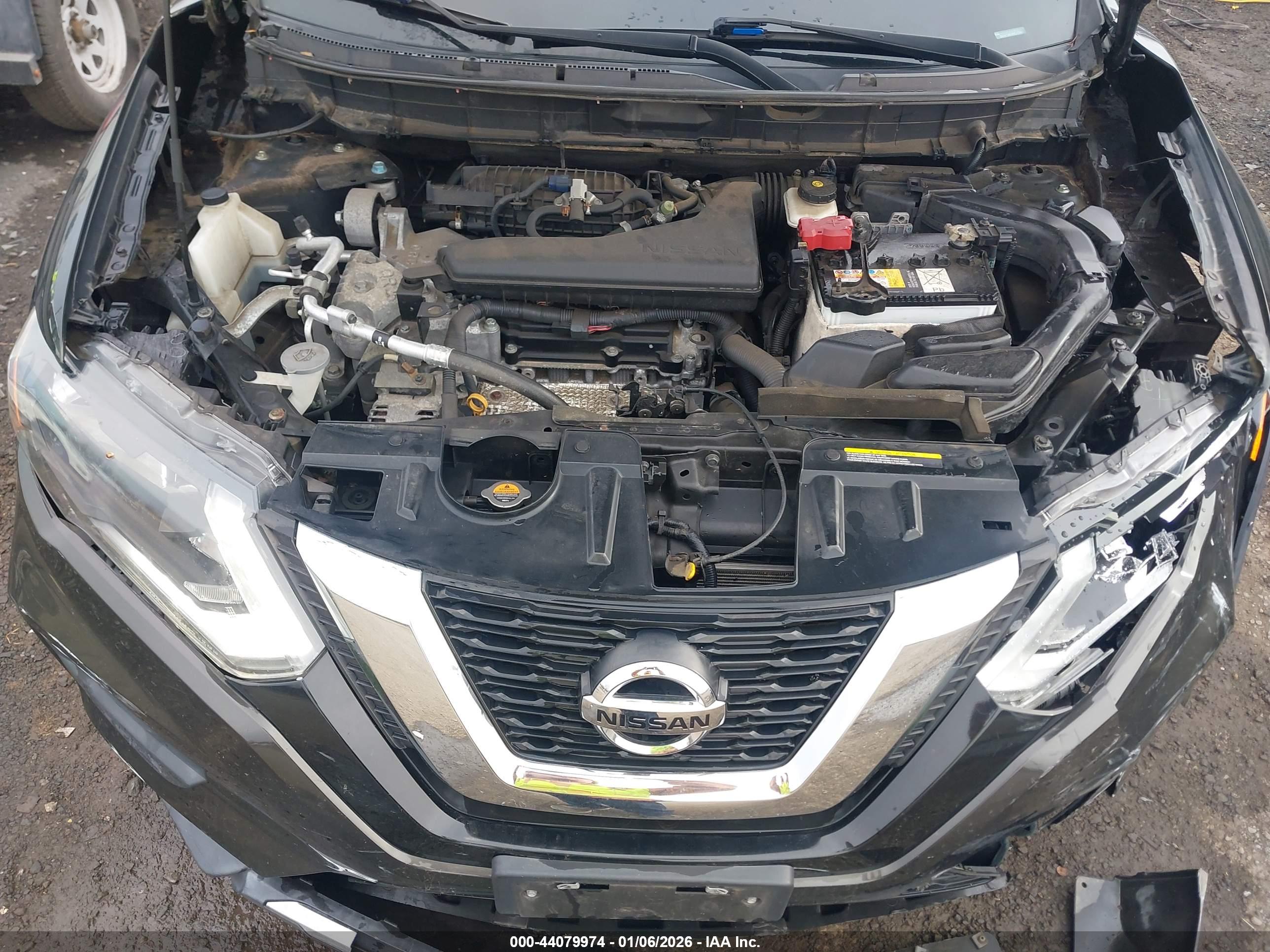 NISSAN ROGUE image 10