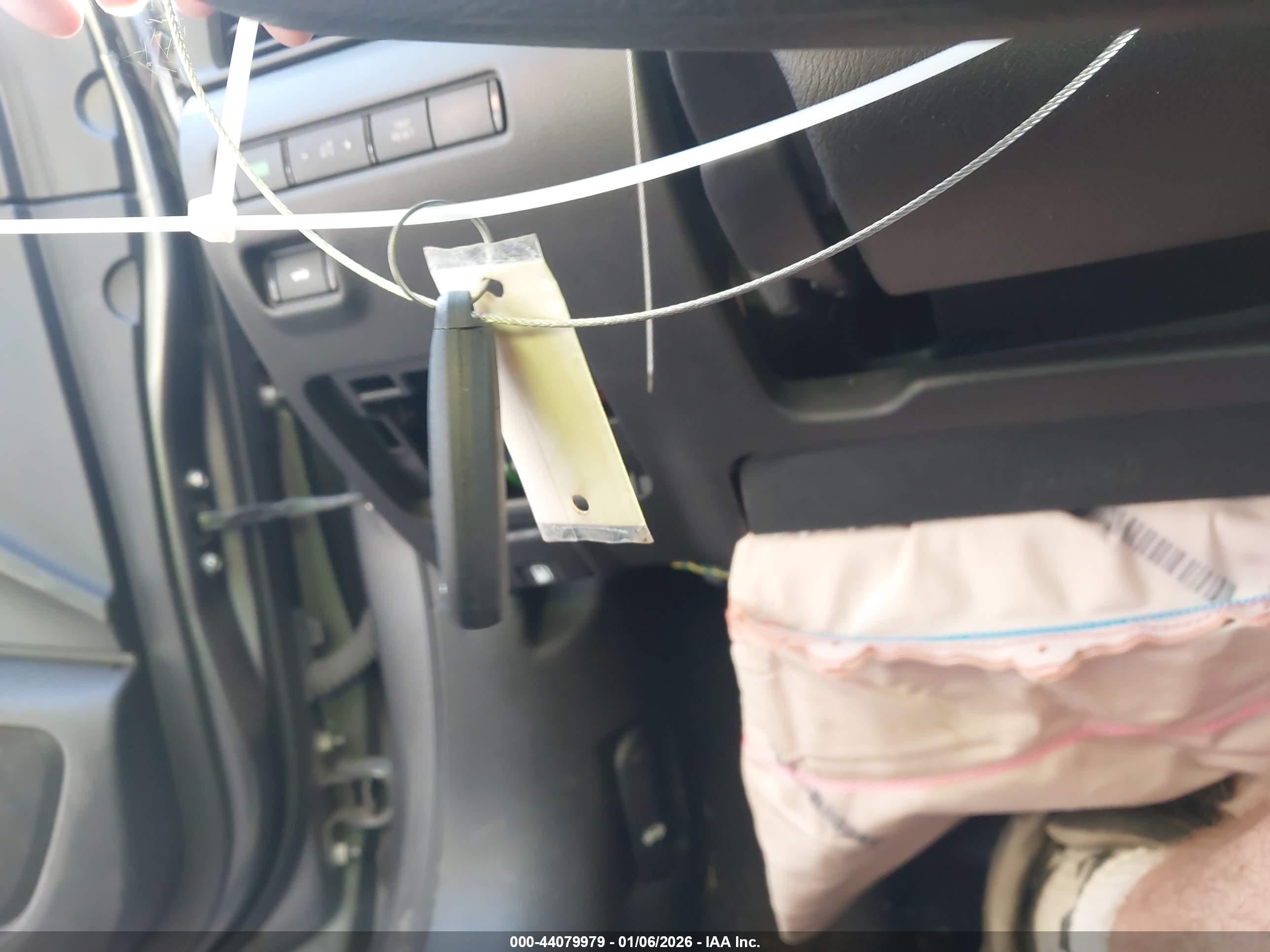 NISSAN SENTRA image 11