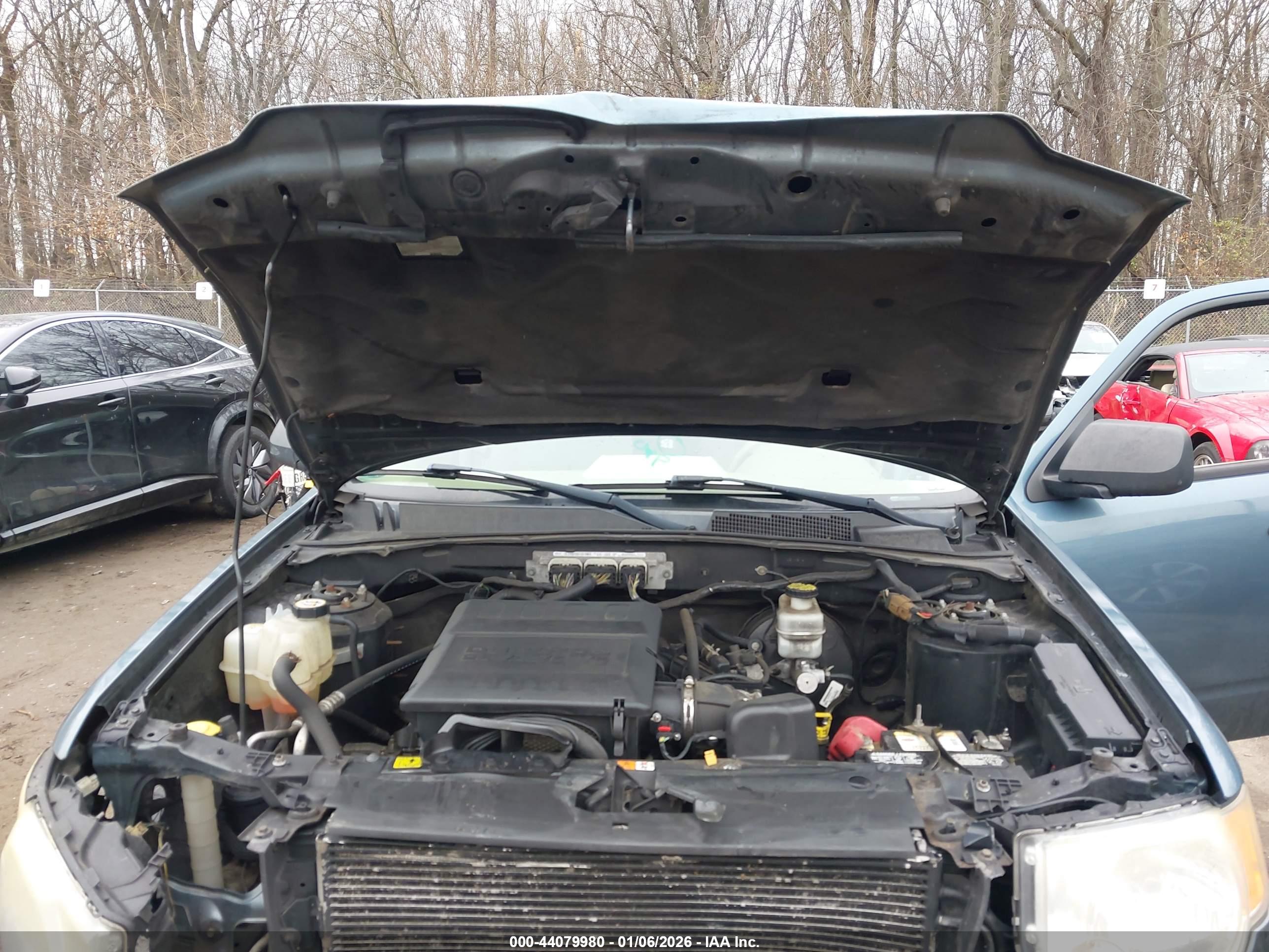 FORD ESCAPE image 10