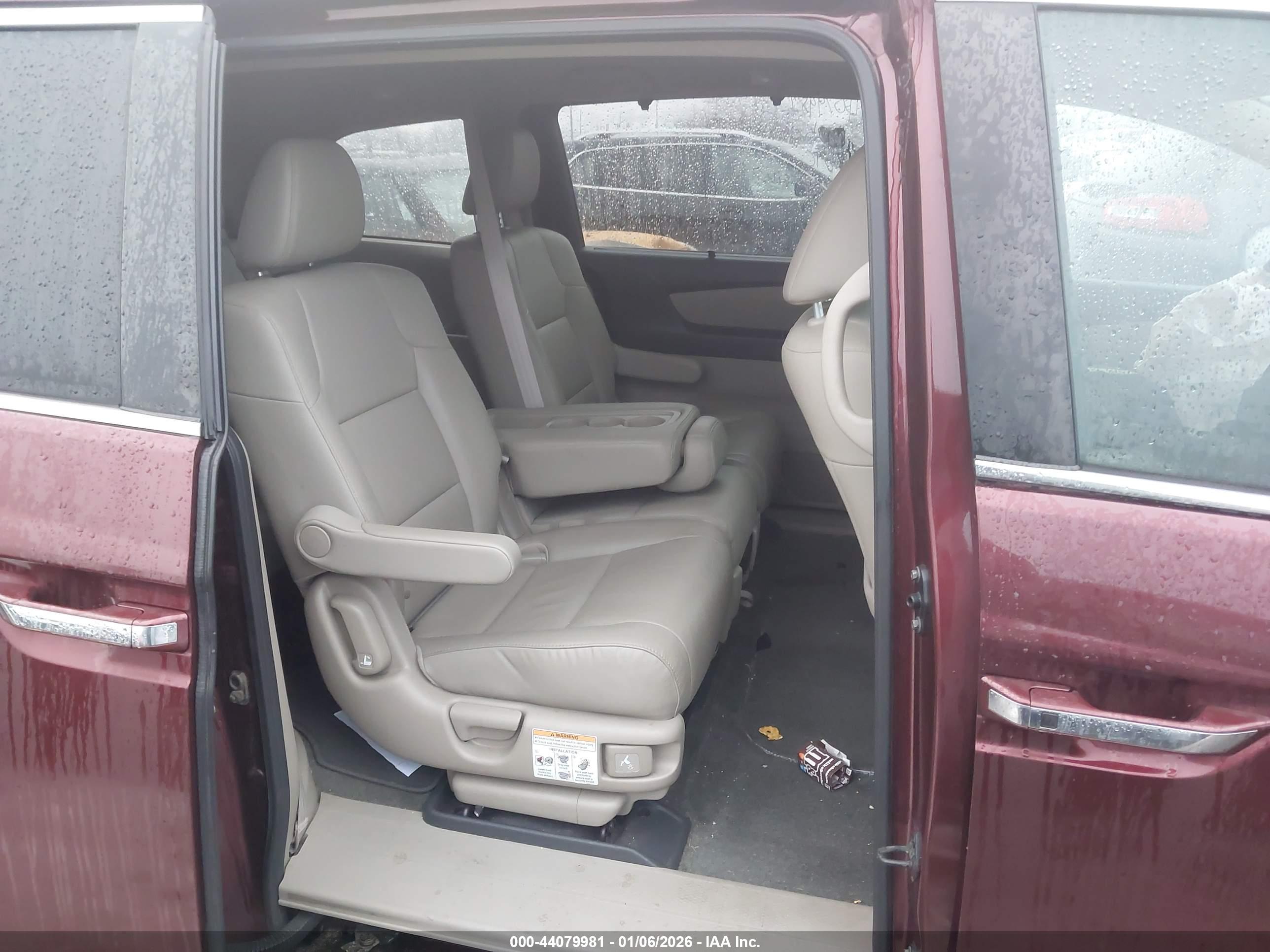 HONDA ODYSSEY image 8