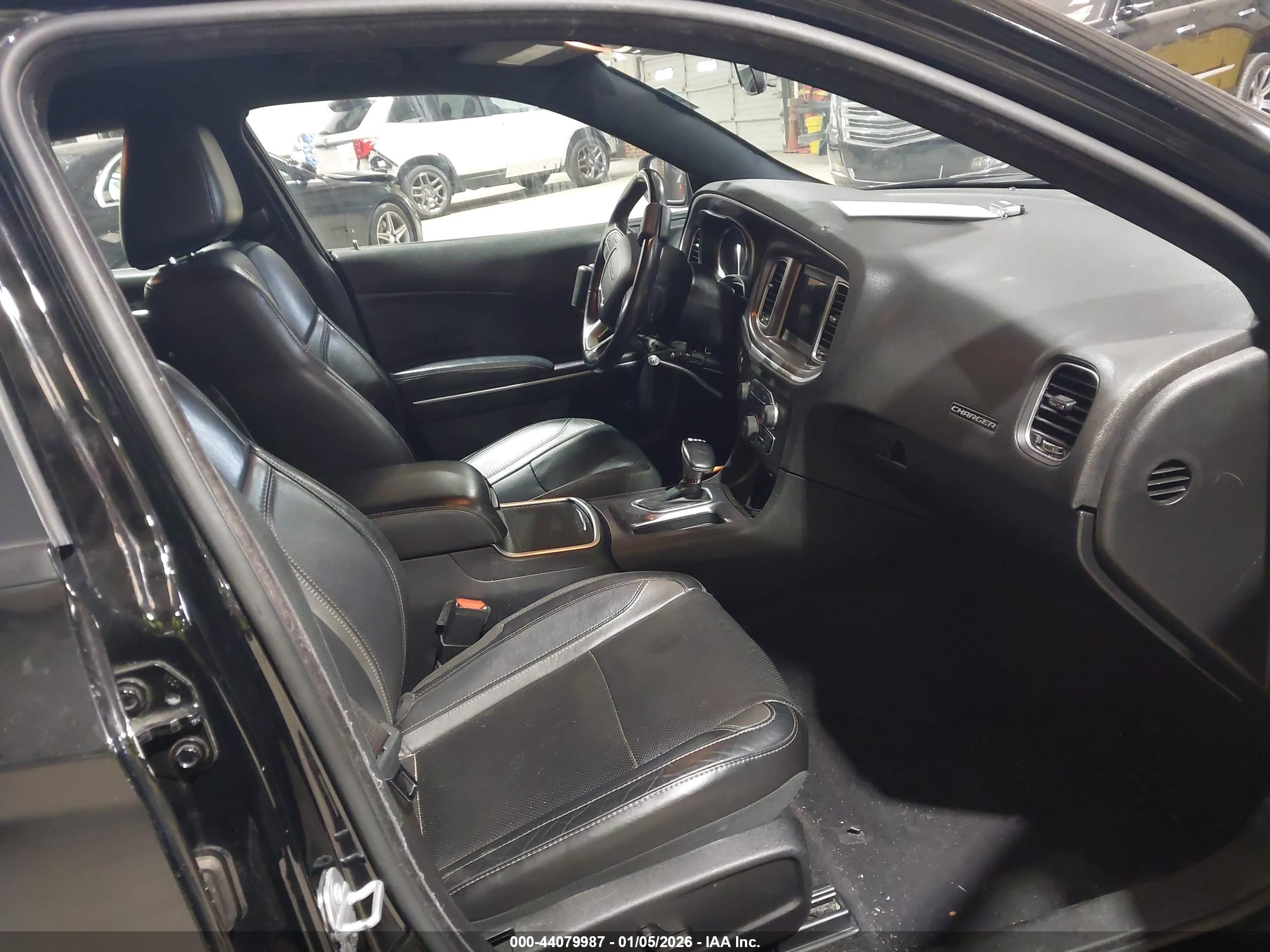 DODGE CHARGER image 5