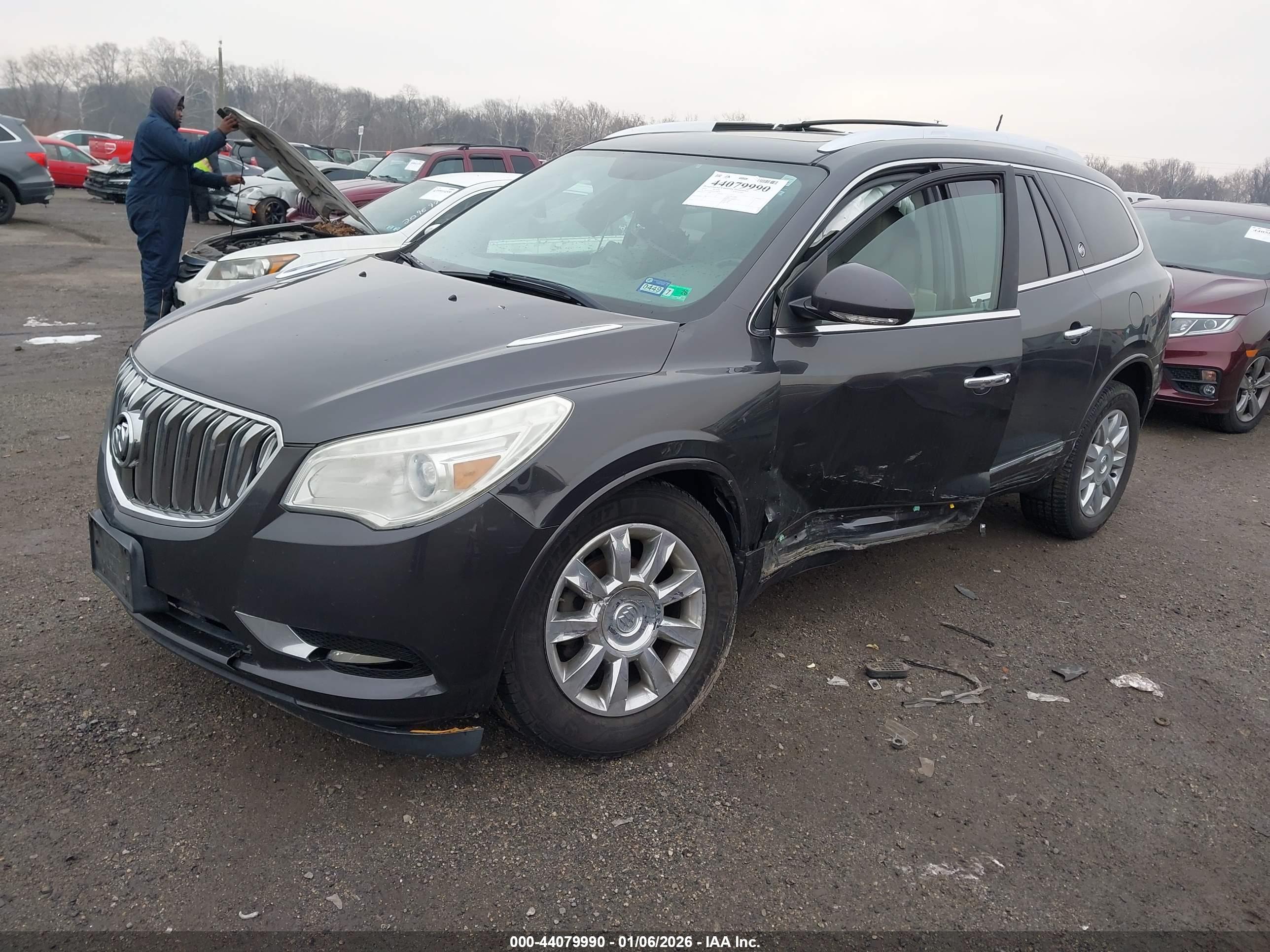 BUICK ENCLAVE image 2