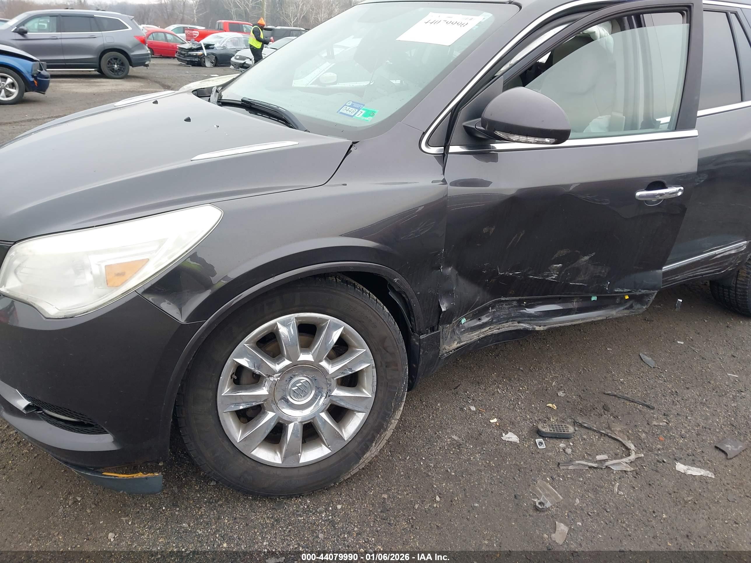 BUICK ENCLAVE image 6
