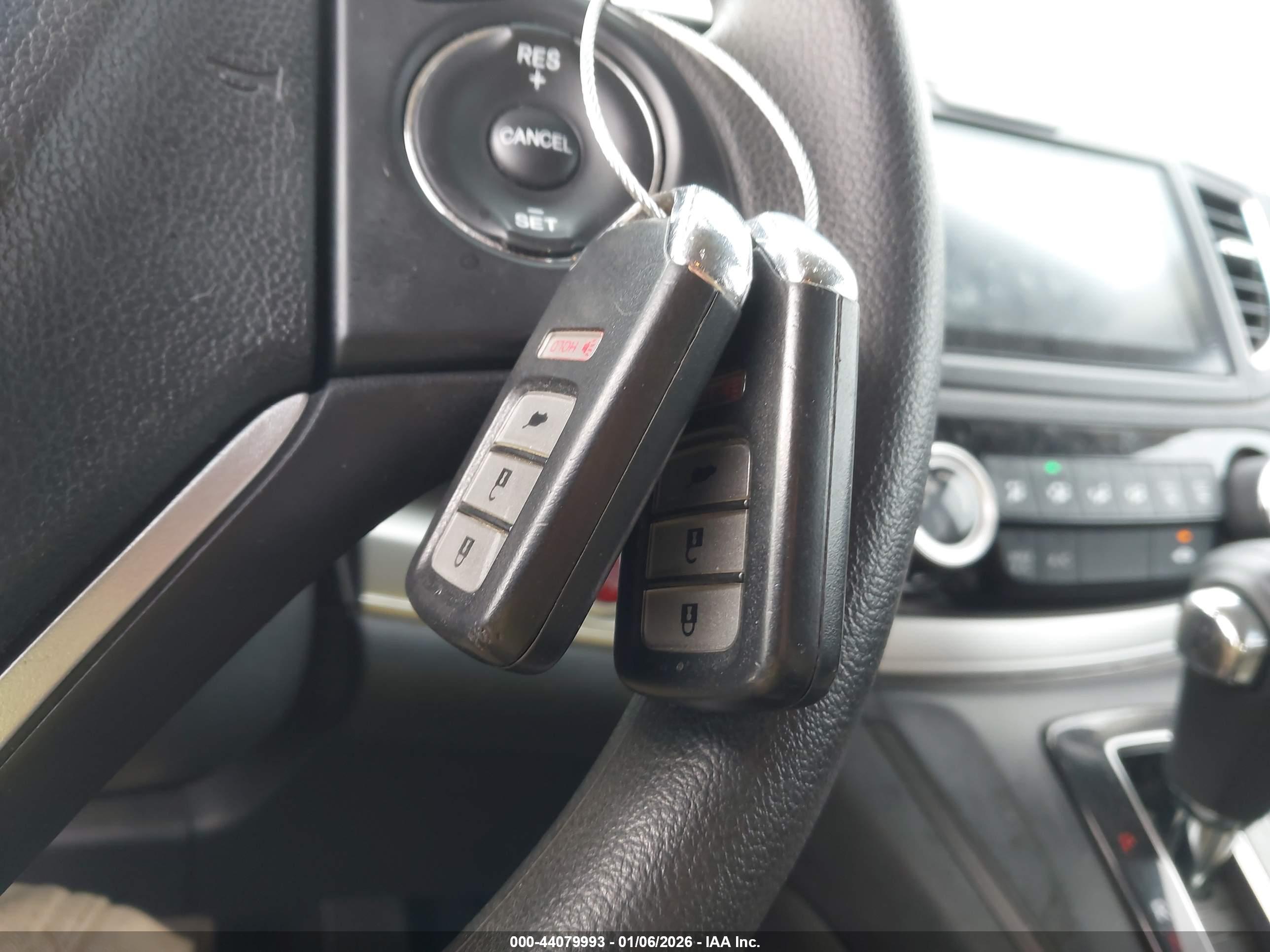 HONDA CR-V image 11