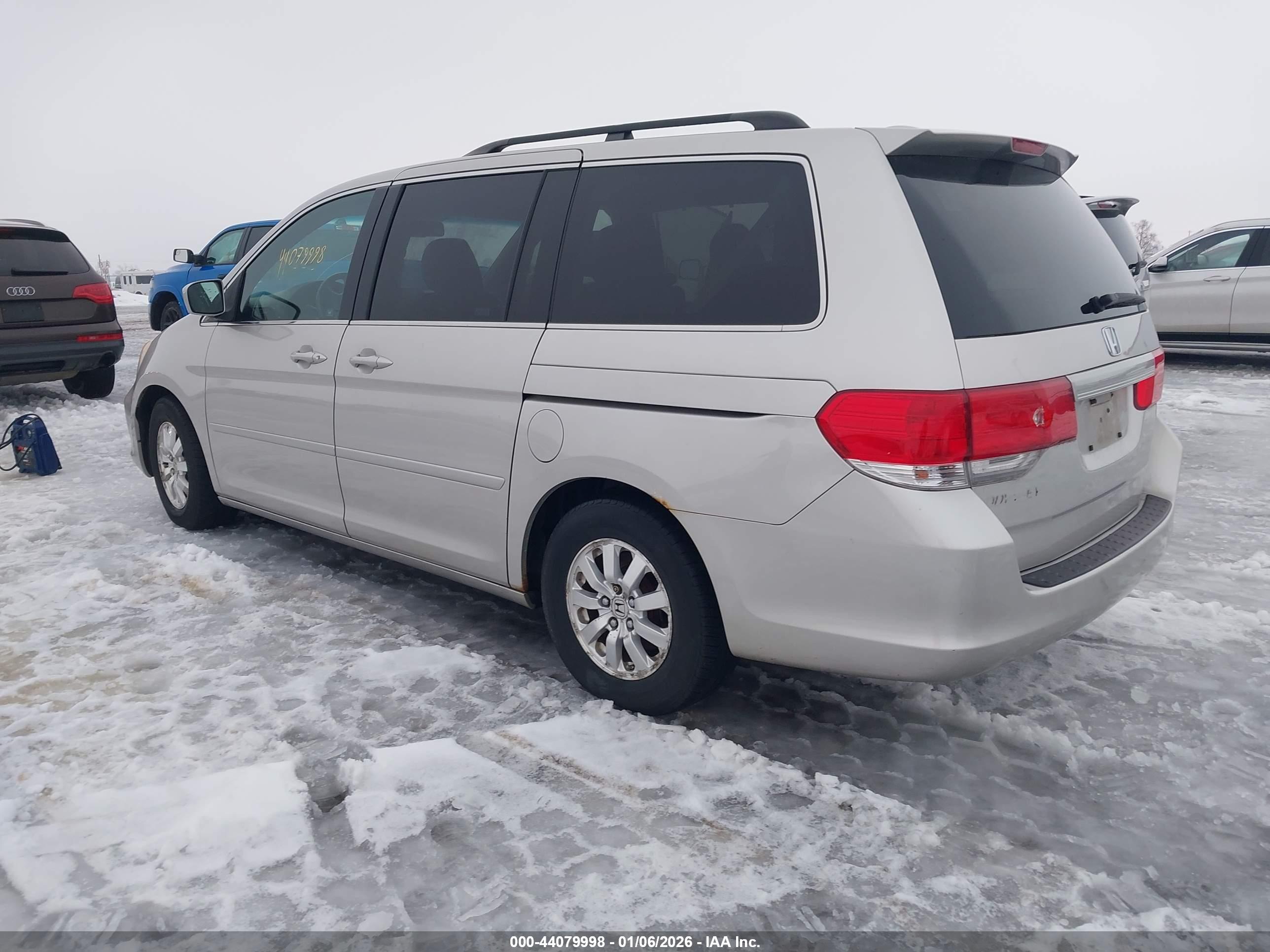 HONDA ODYSSEY image 3