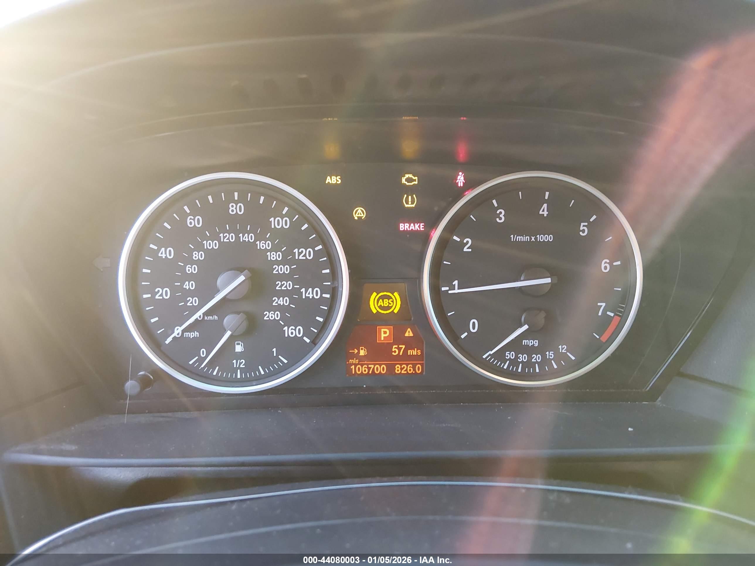 BMW 528I image 7