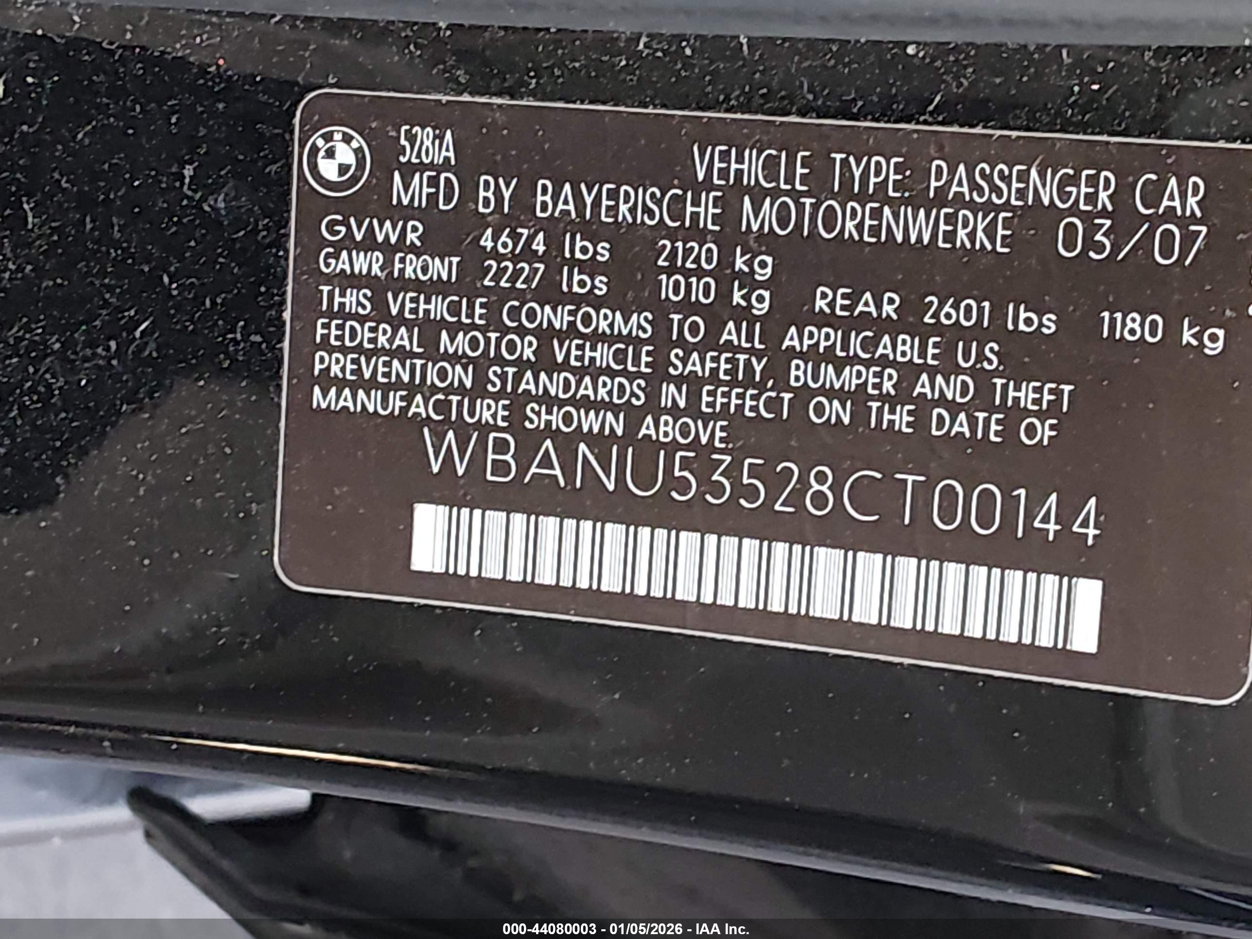 BMW 528I image 9