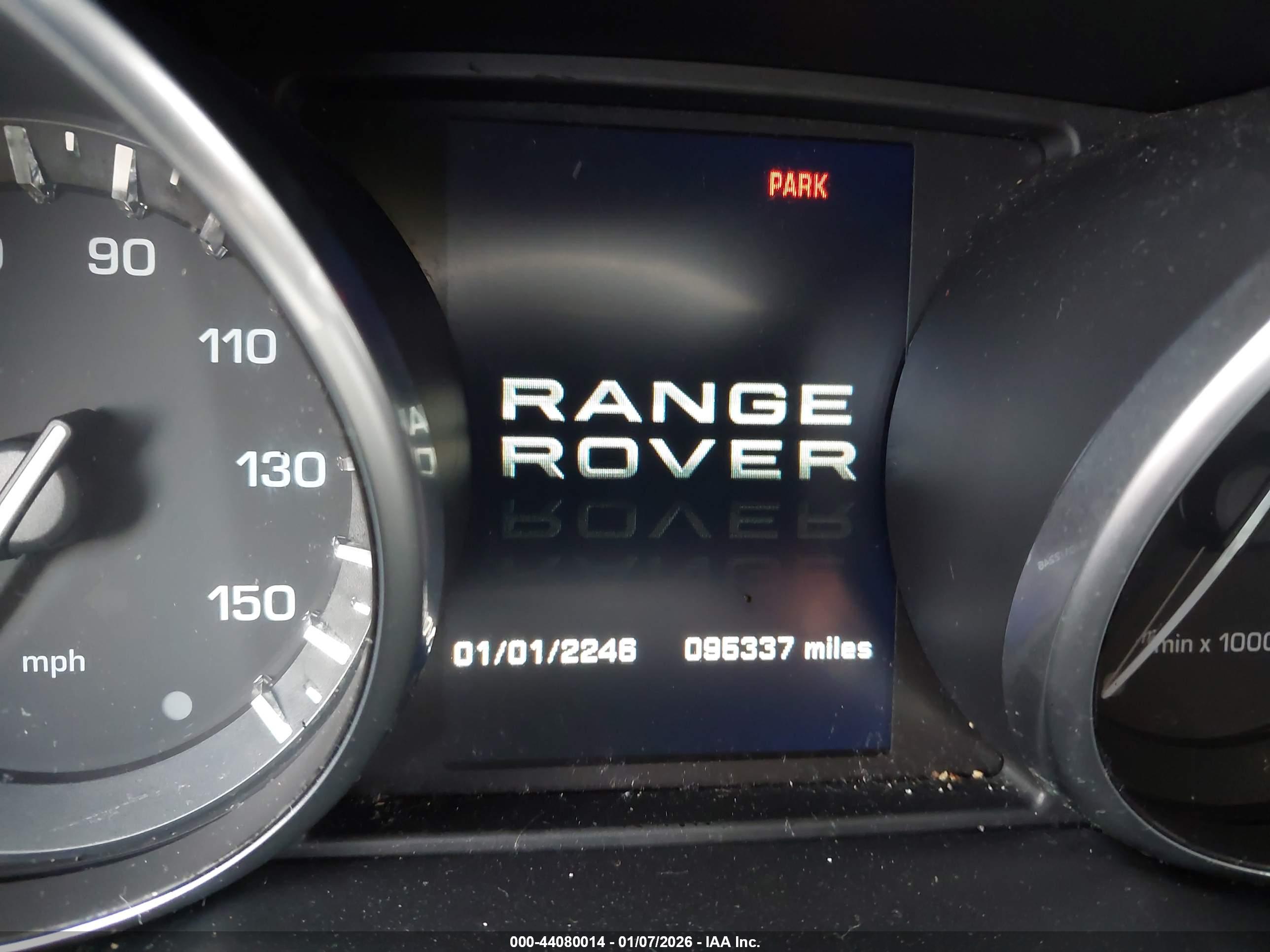 LAND ROVER image 7