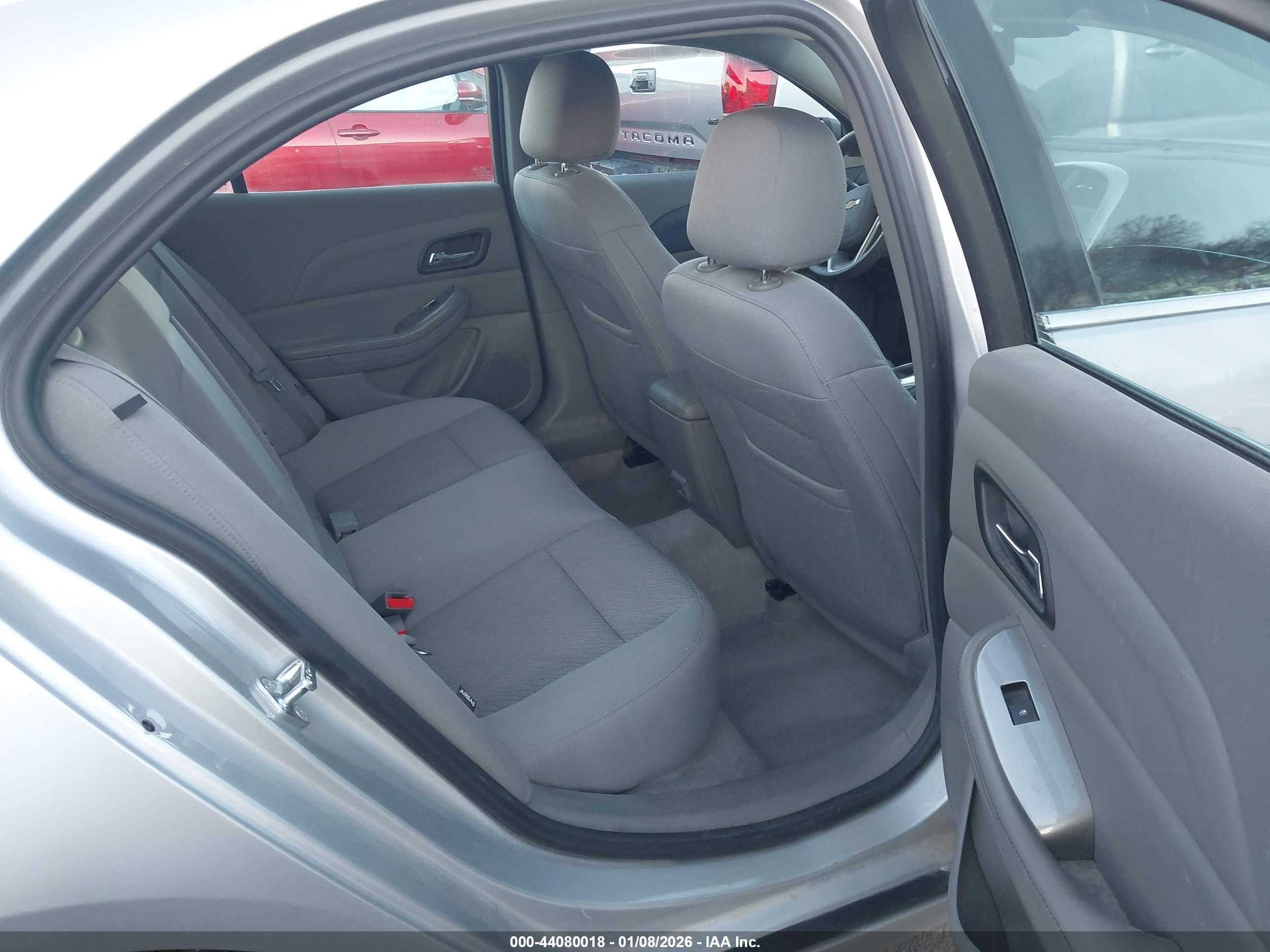 CHEVROLET MALIBU image 8
