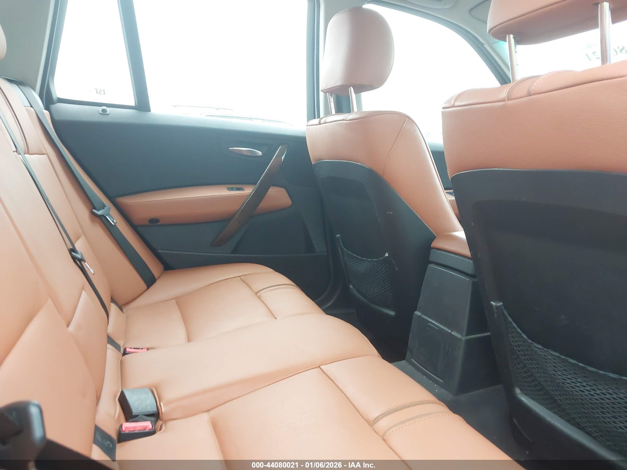 BMW X3 image 8
