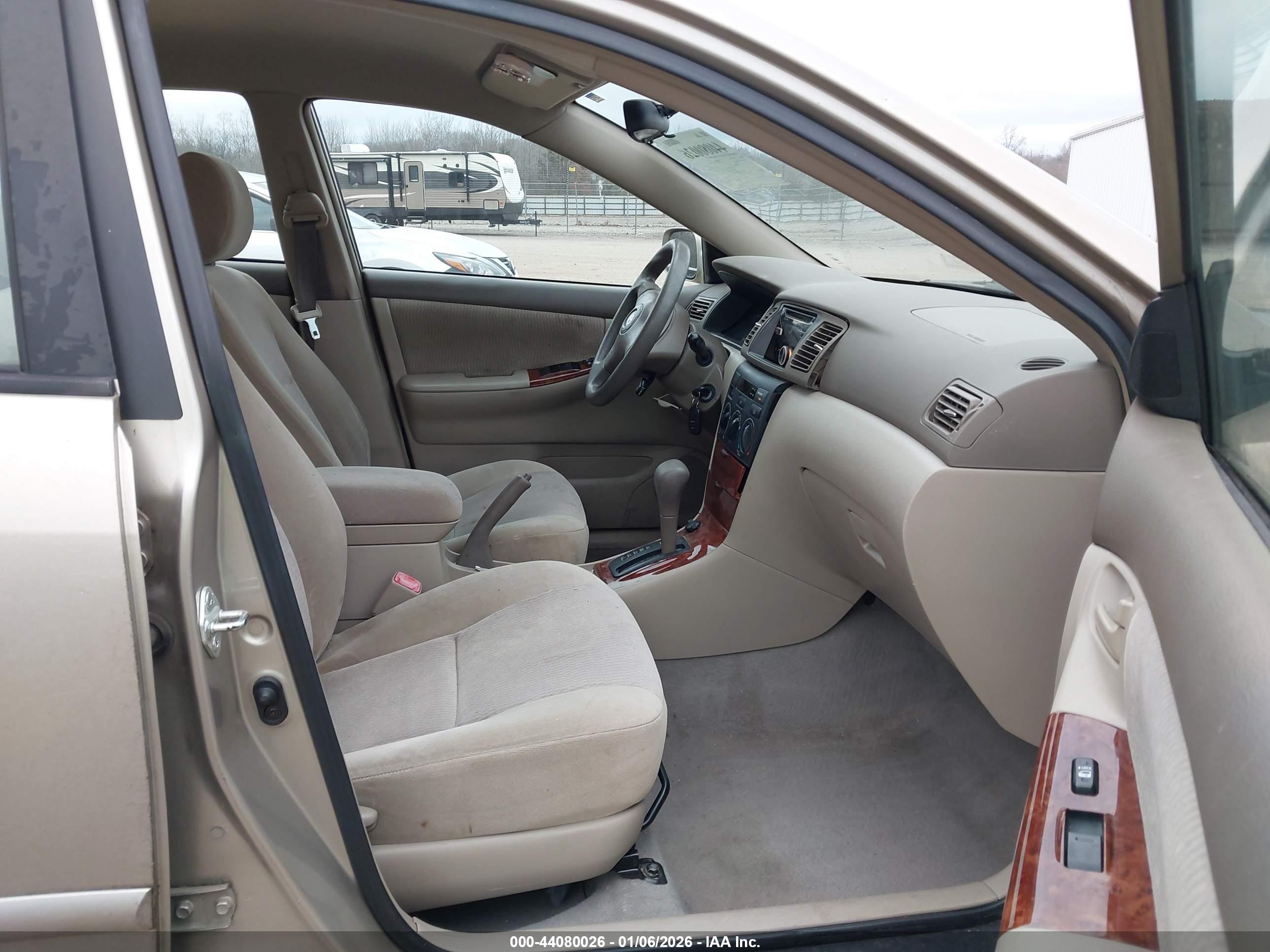 TOYOTA COROLLA image 5