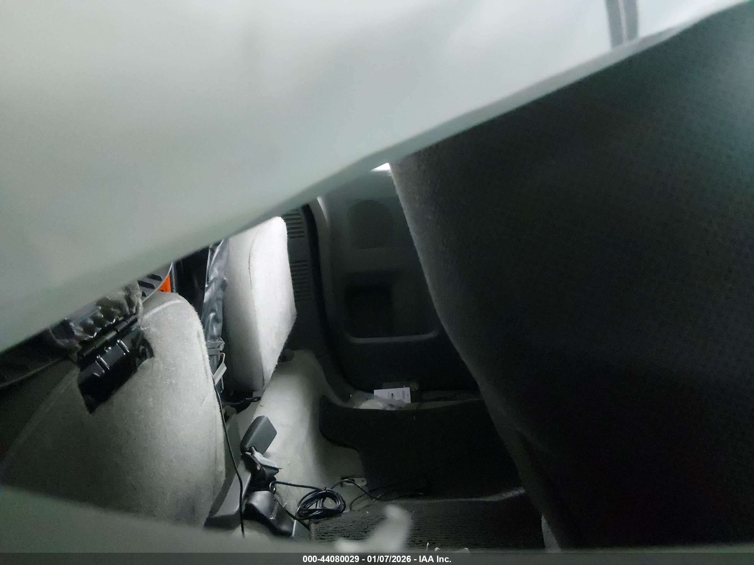 NISSAN FRONTIER image 8