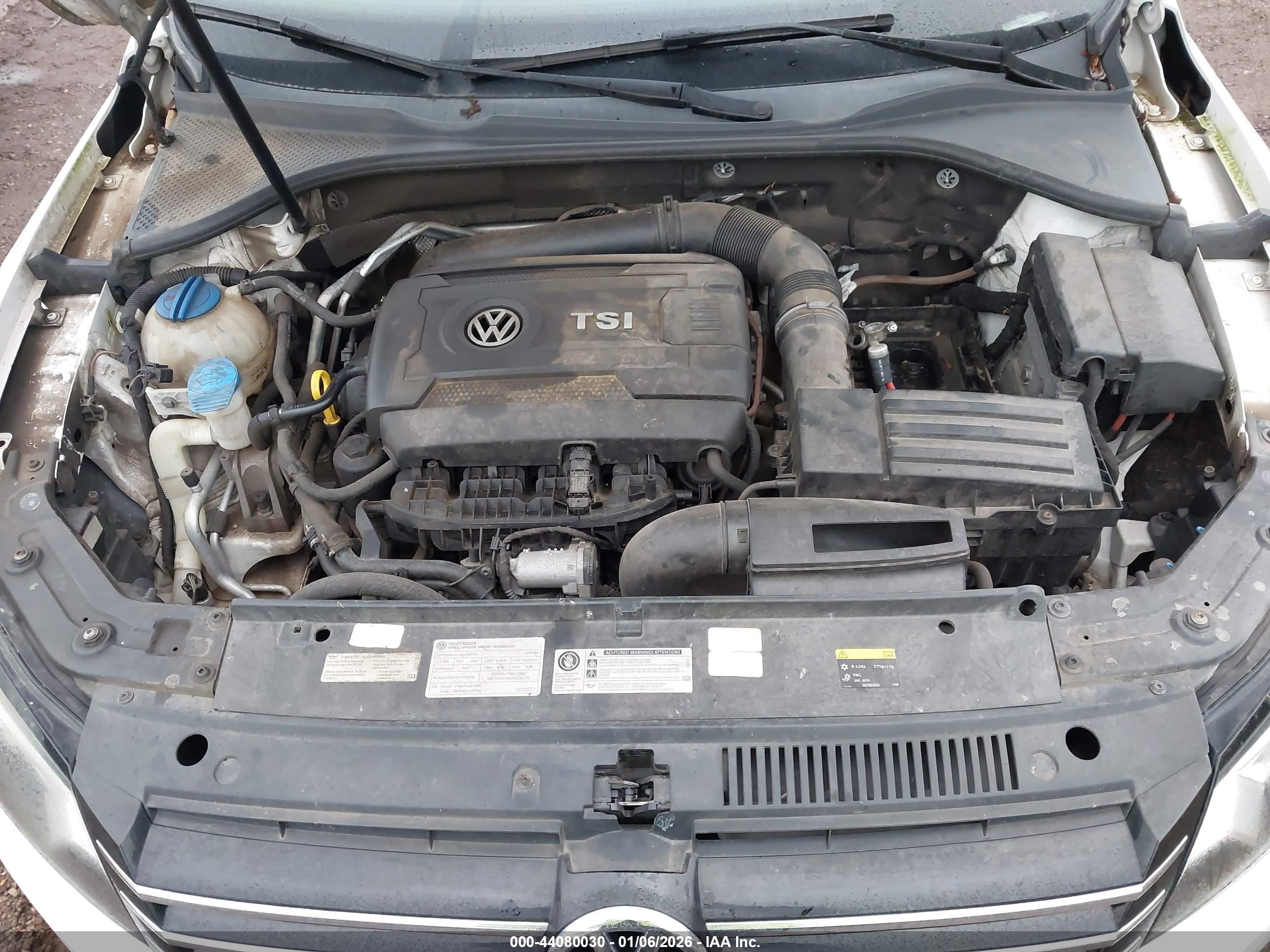 VOLKSWAGEN PASSAT image 10