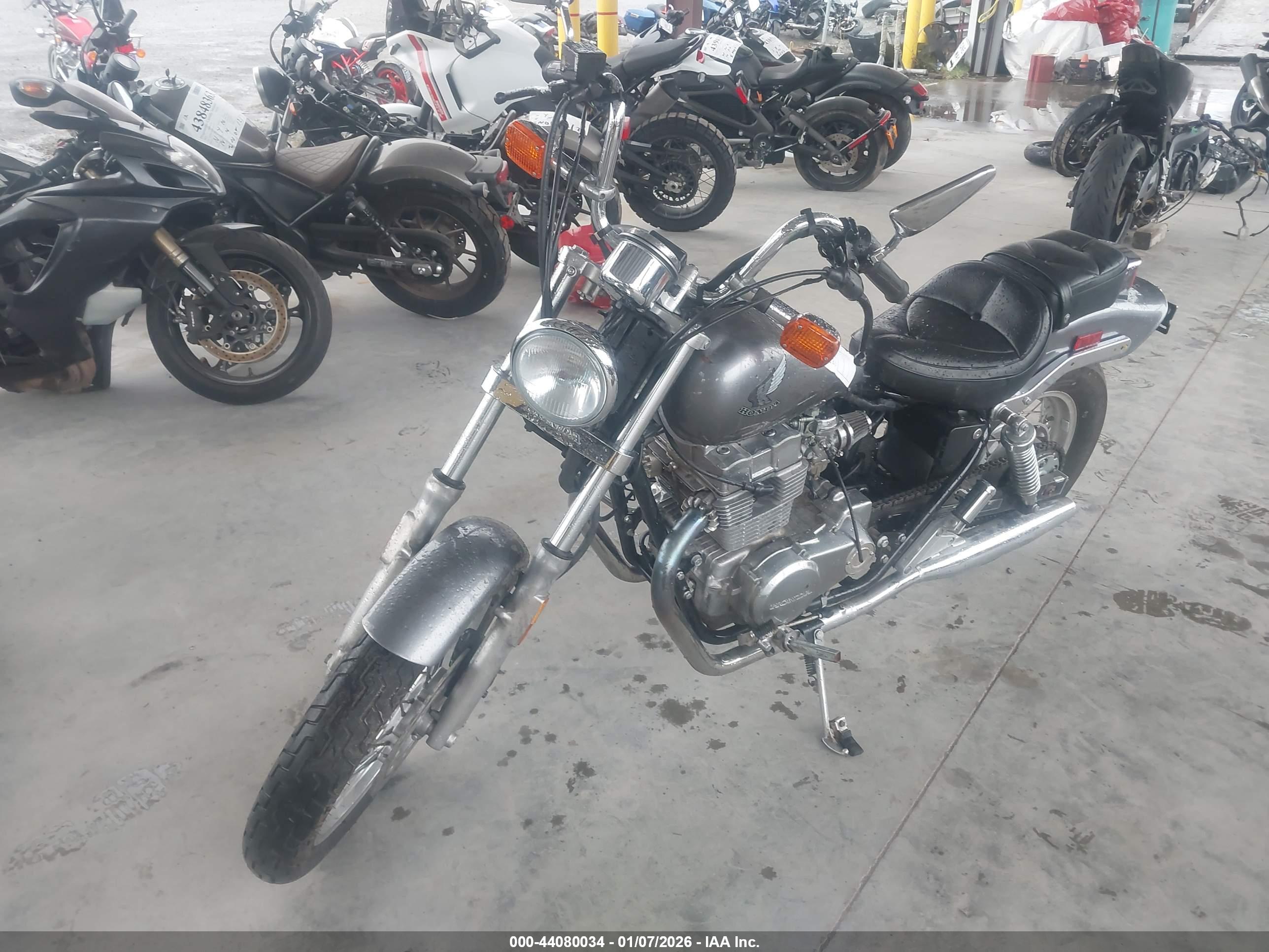 HONDA CMX450 image 2