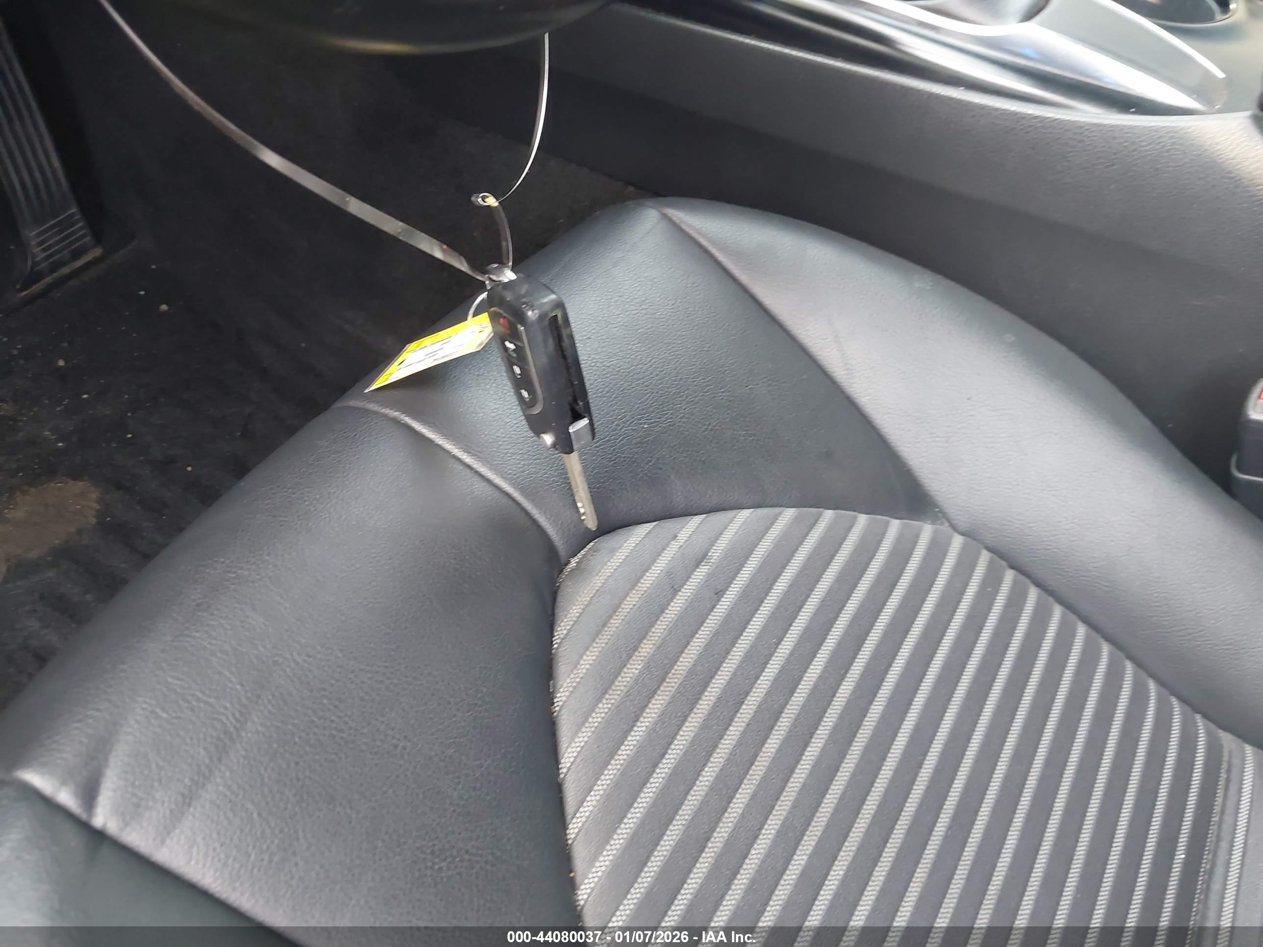 TOYOTA CAMRY image 11