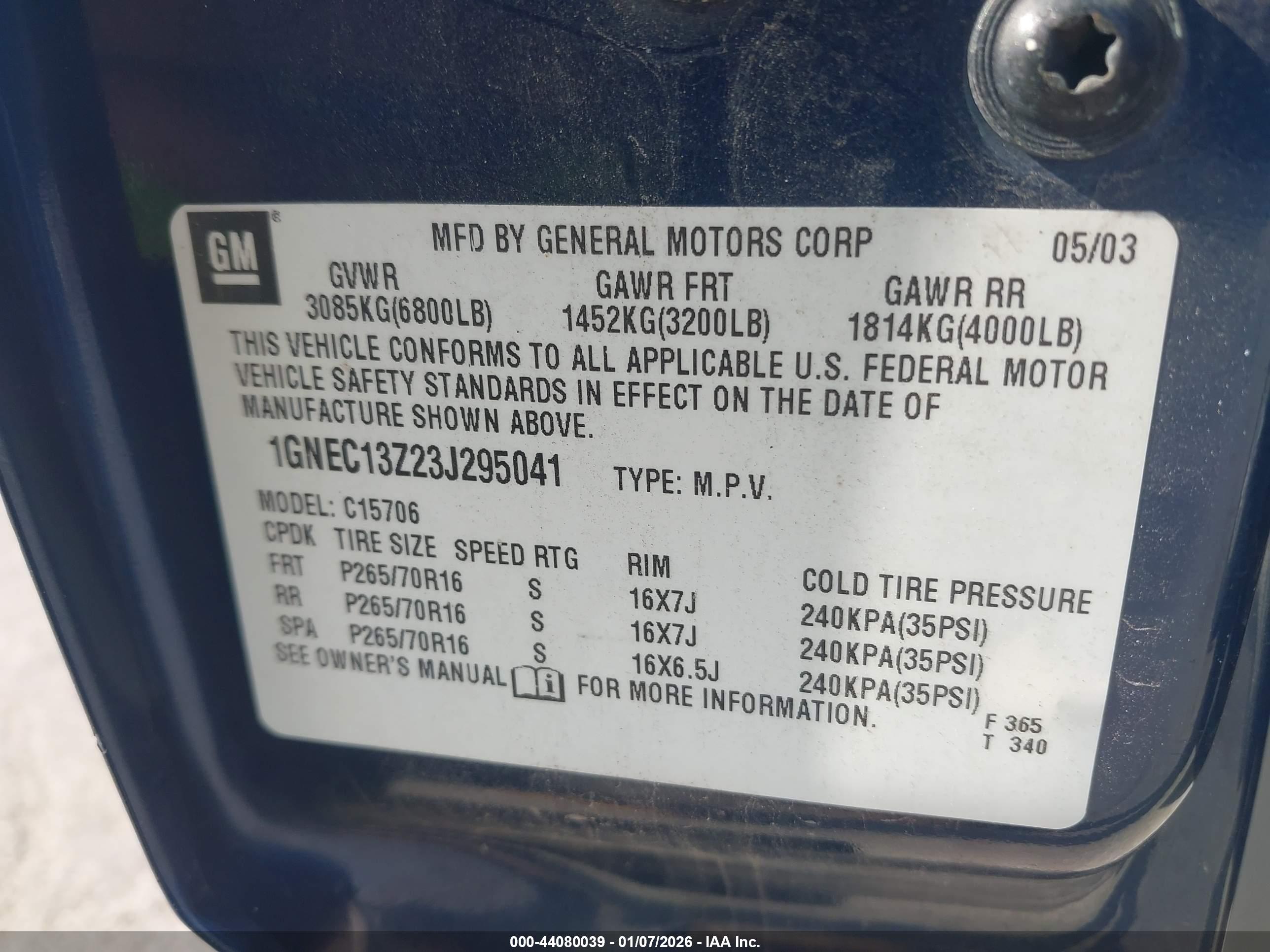CHEVROLET TAHOE image 9