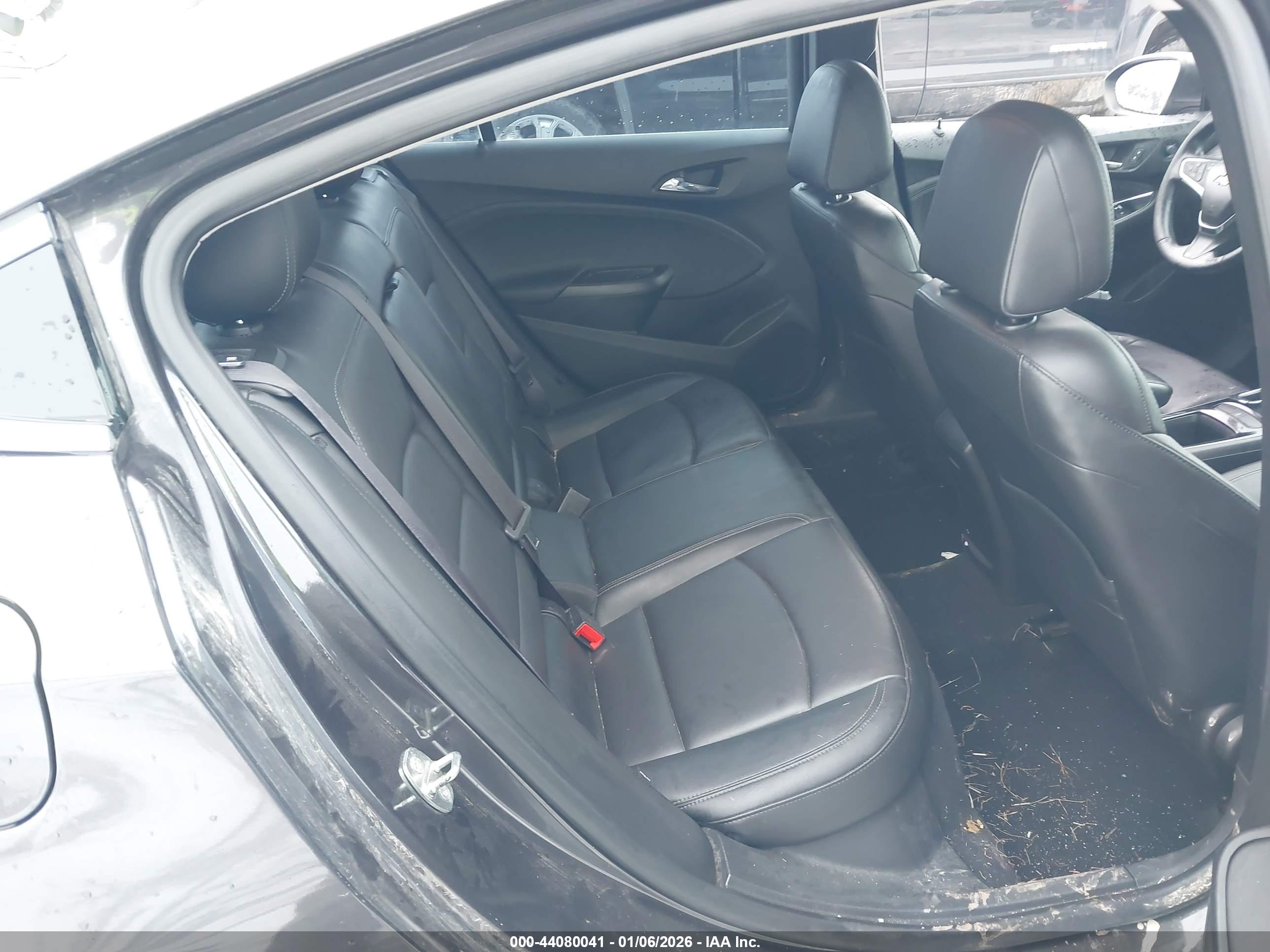 CHEVROLET CRUZE image 8