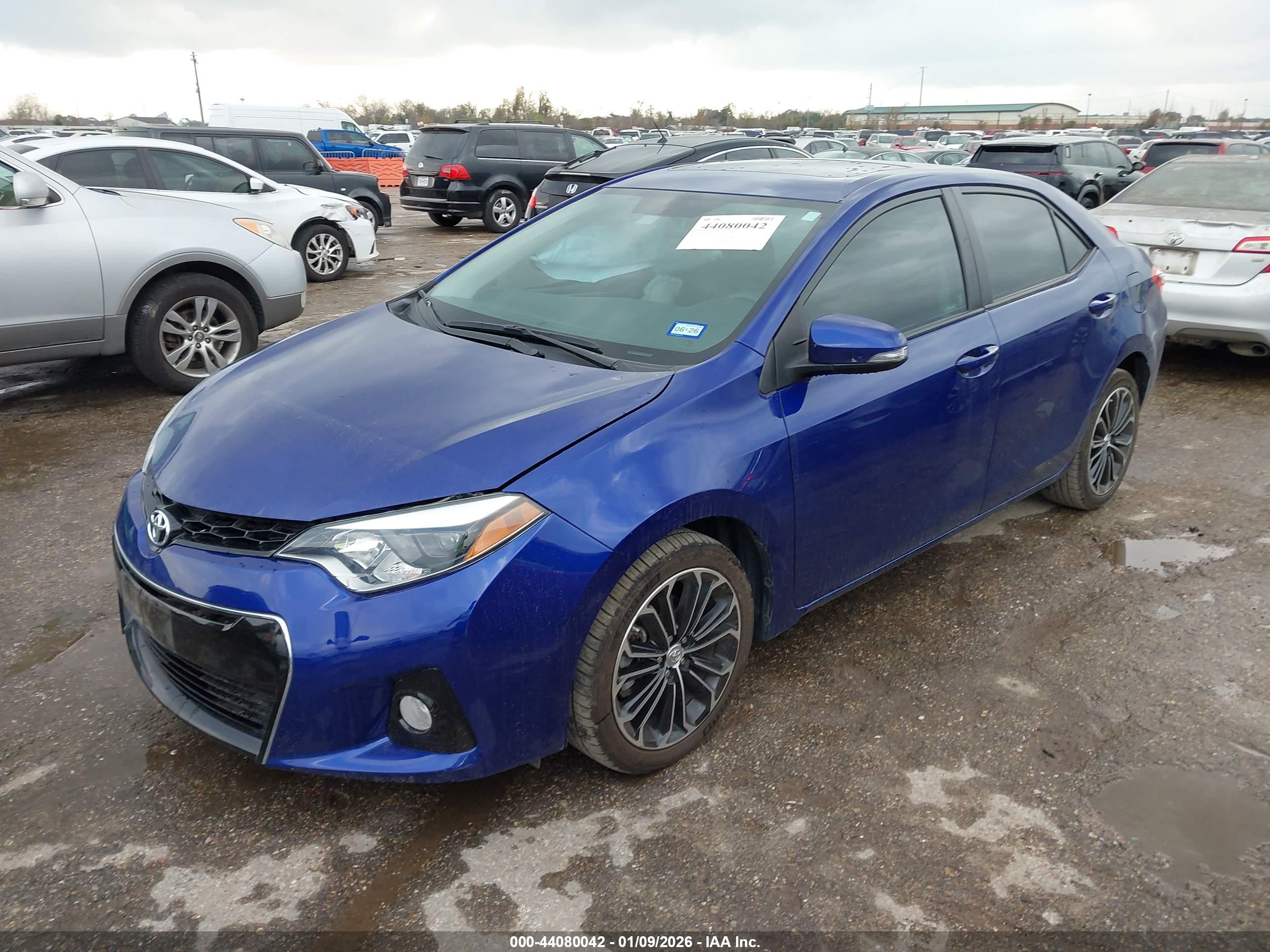 TOYOTA COROLLA image 2
