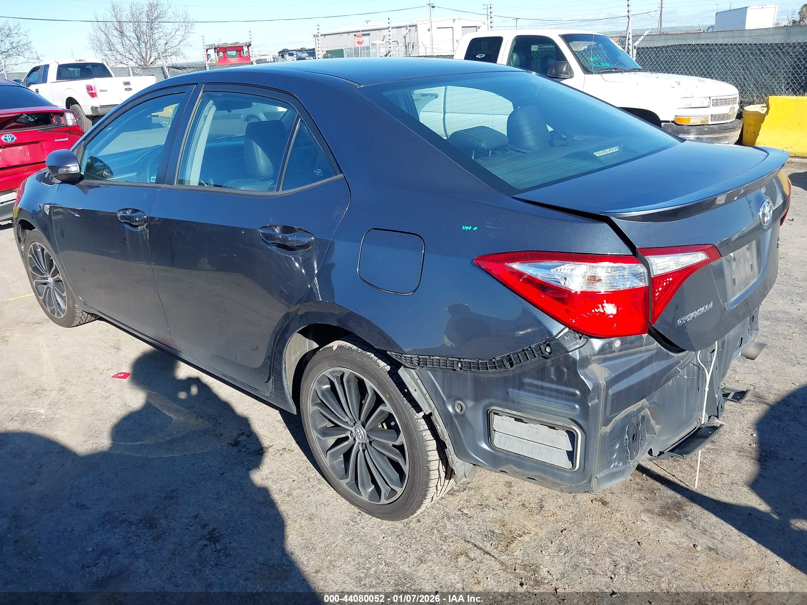 TOYOTA COROLLA image 3