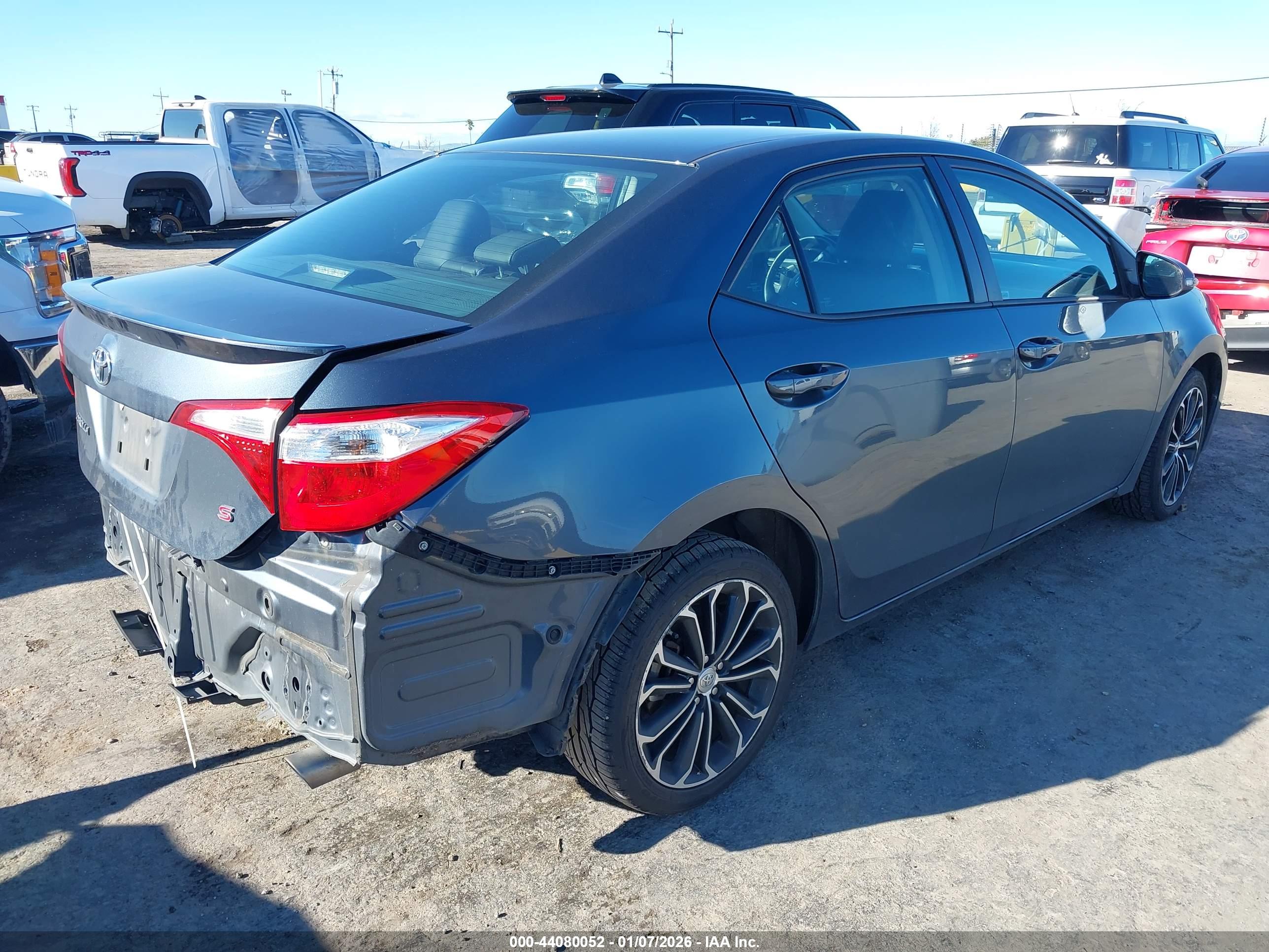 TOYOTA COROLLA image 4
