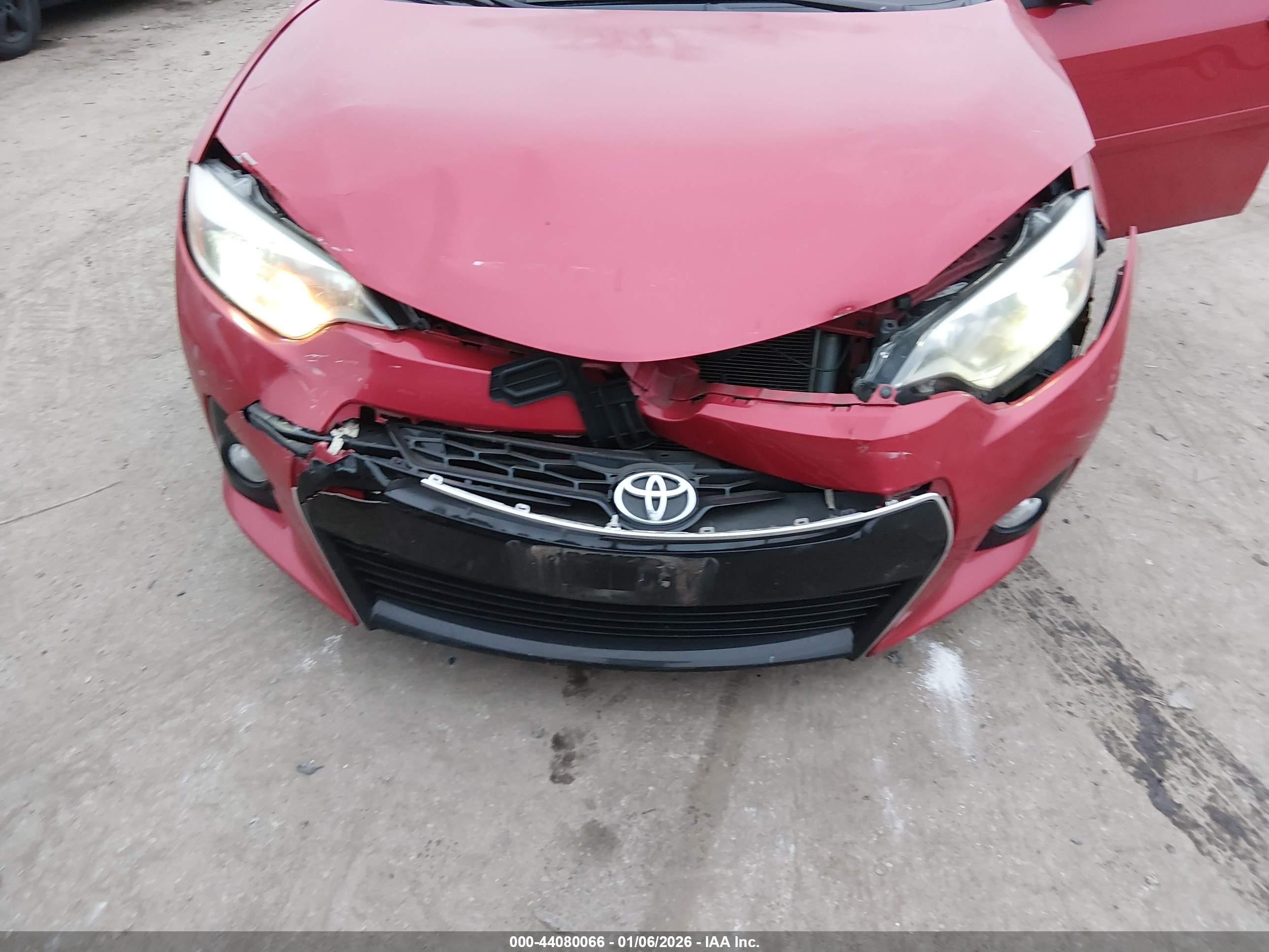 TOYOTA COROLLA image 6