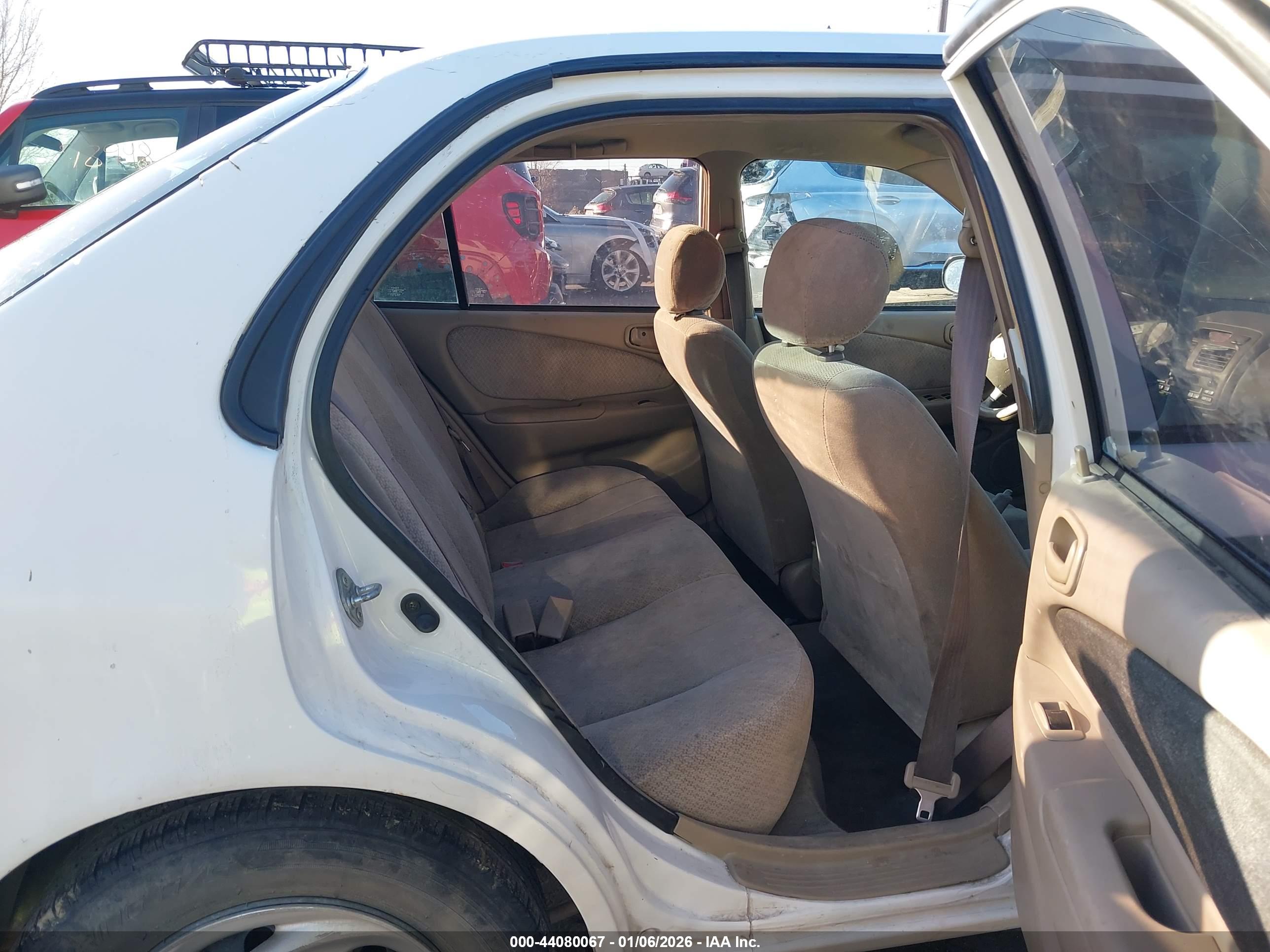 TOYOTA COROLLA image 8