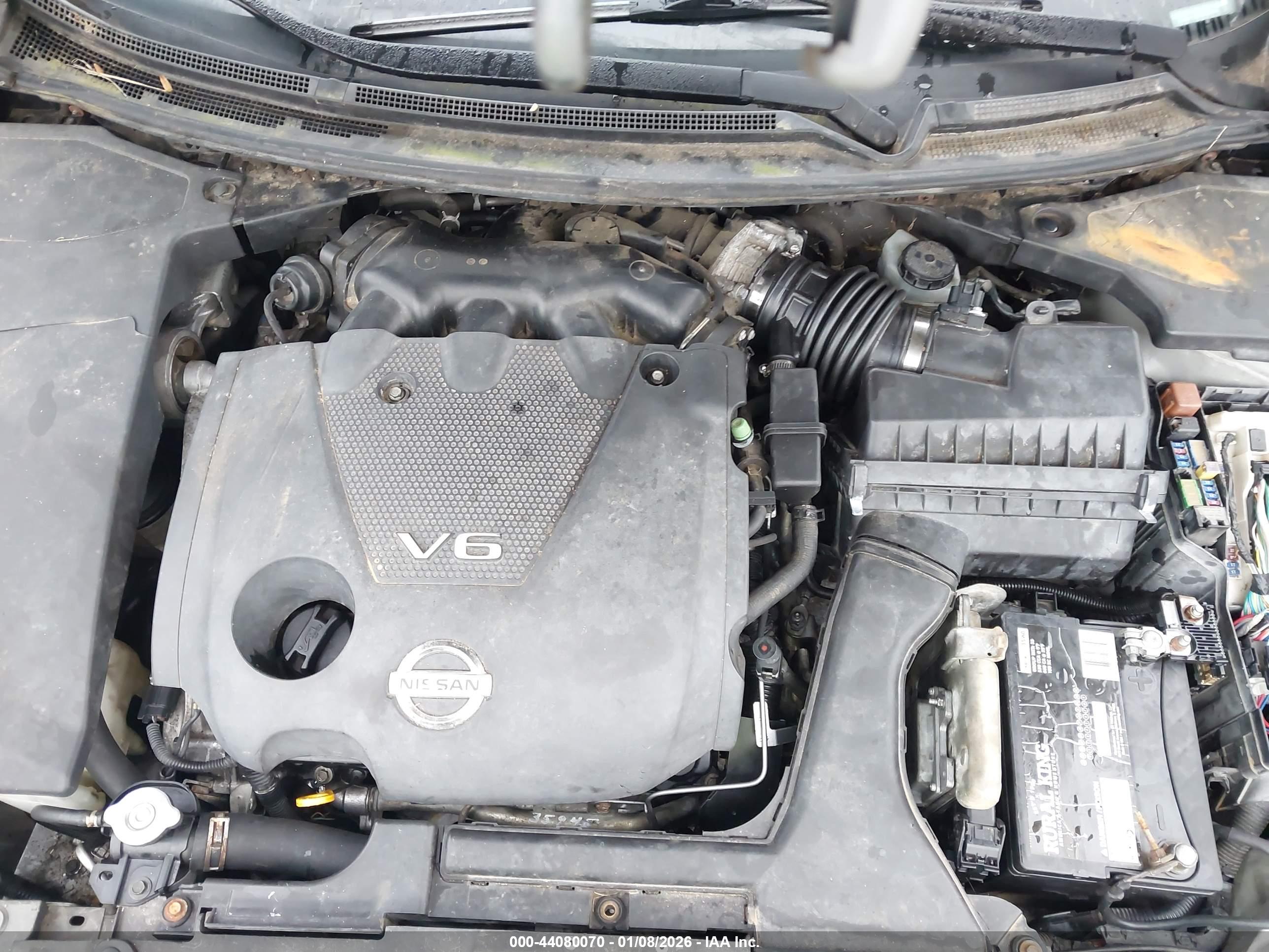 NISSAN MAXIMA image 10