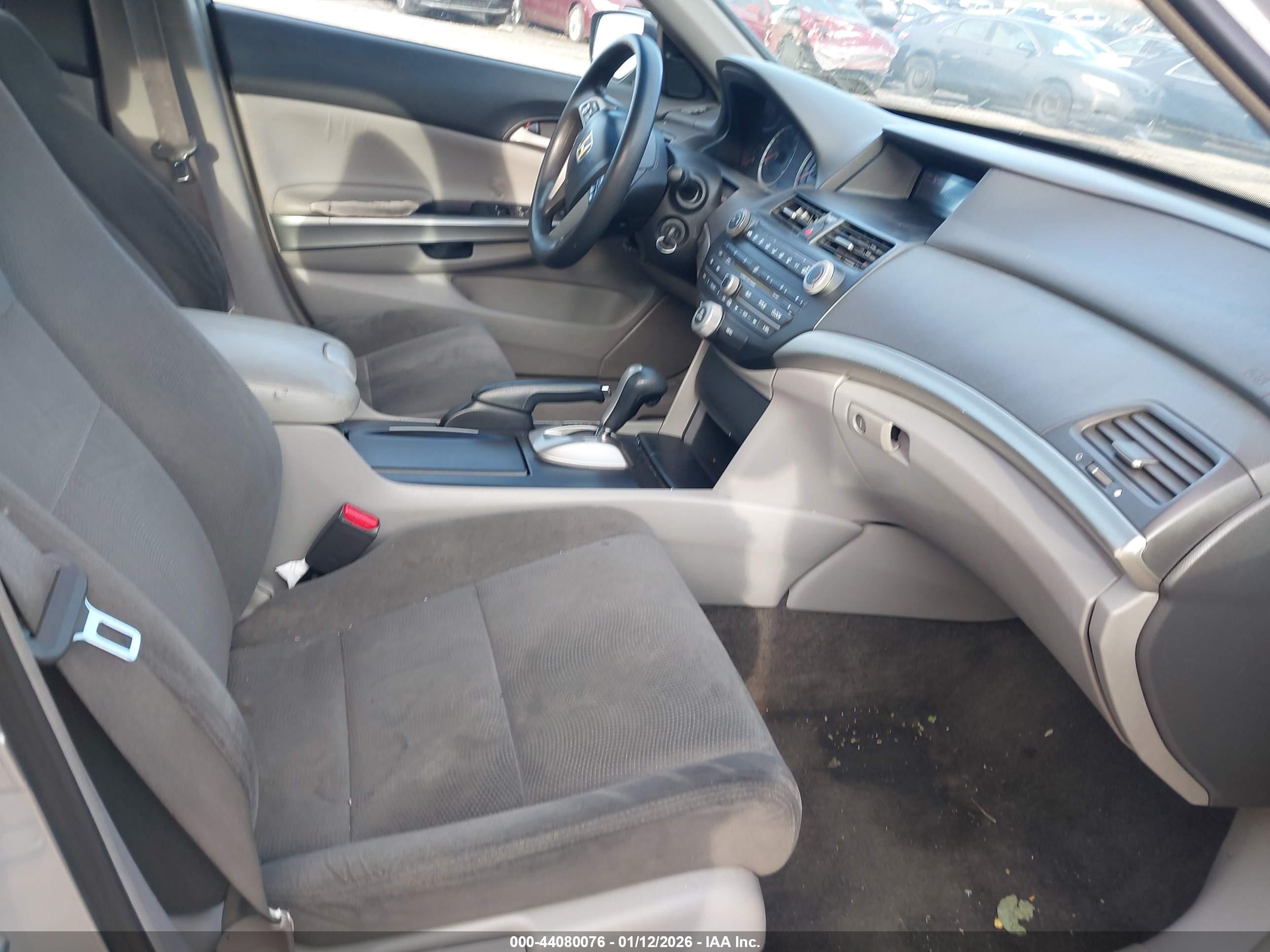 HONDA ACCORD image 5