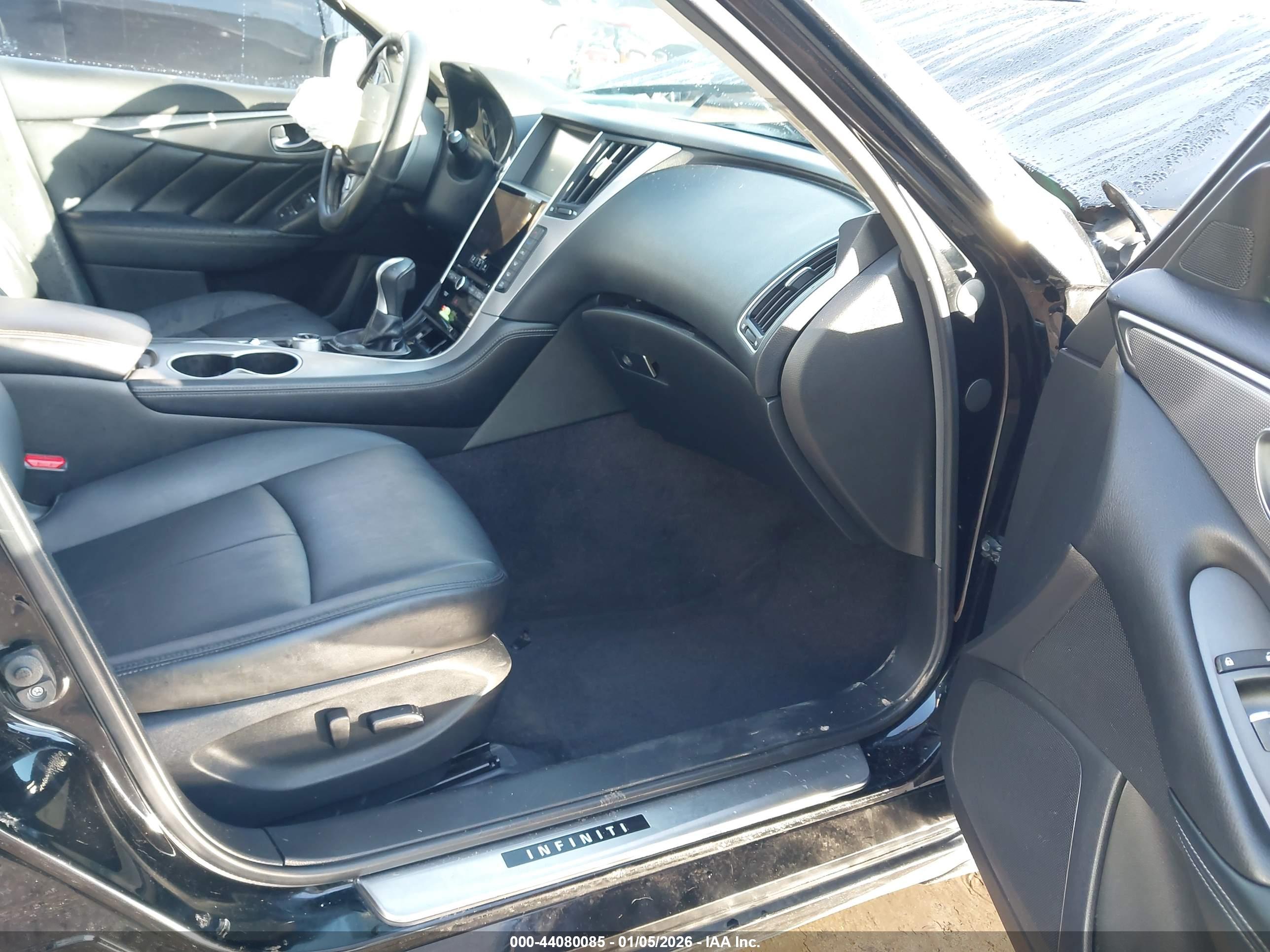INFINITI Q50 image 5